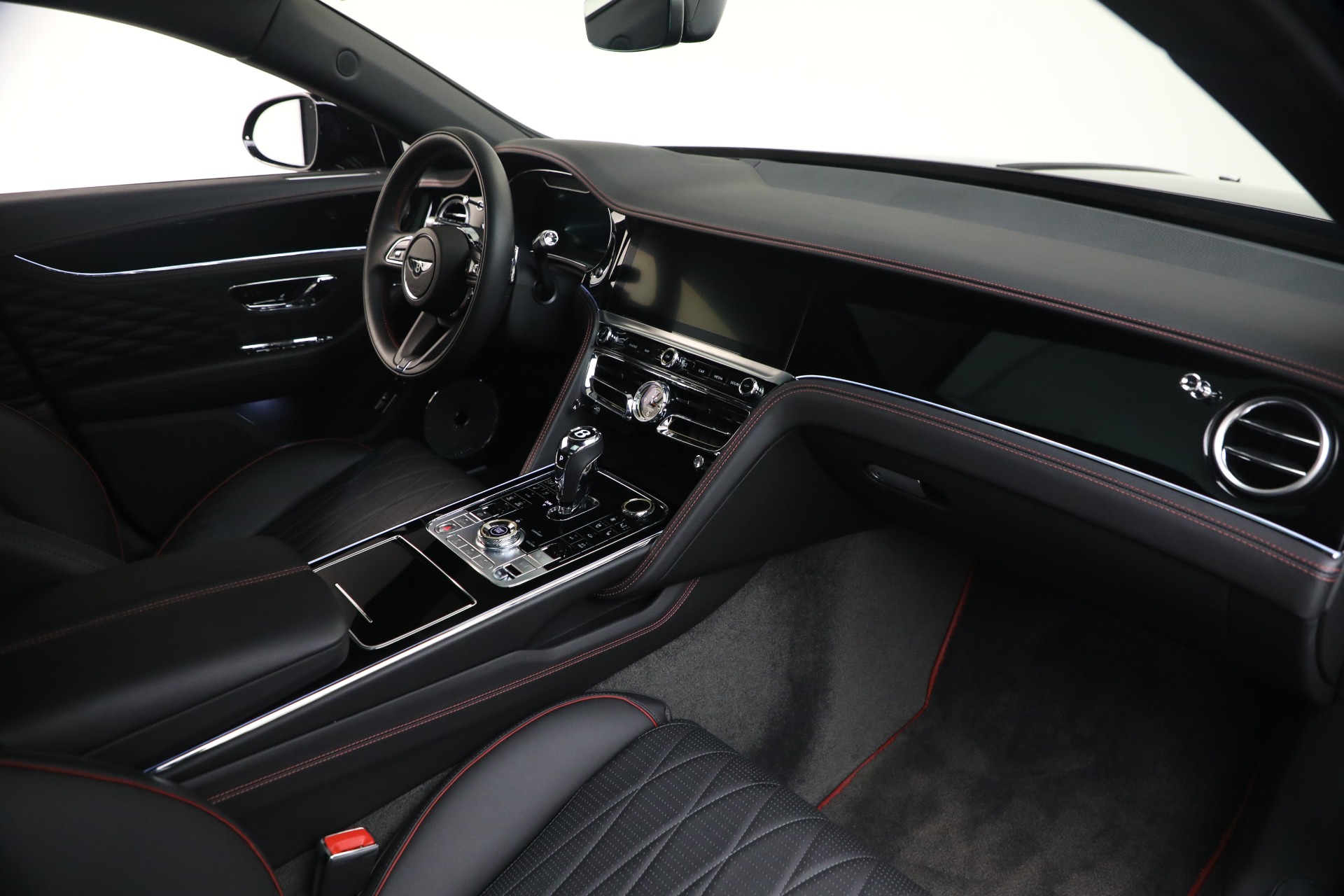 Used-2022-Bentley-Flying-Spur-Hybrid