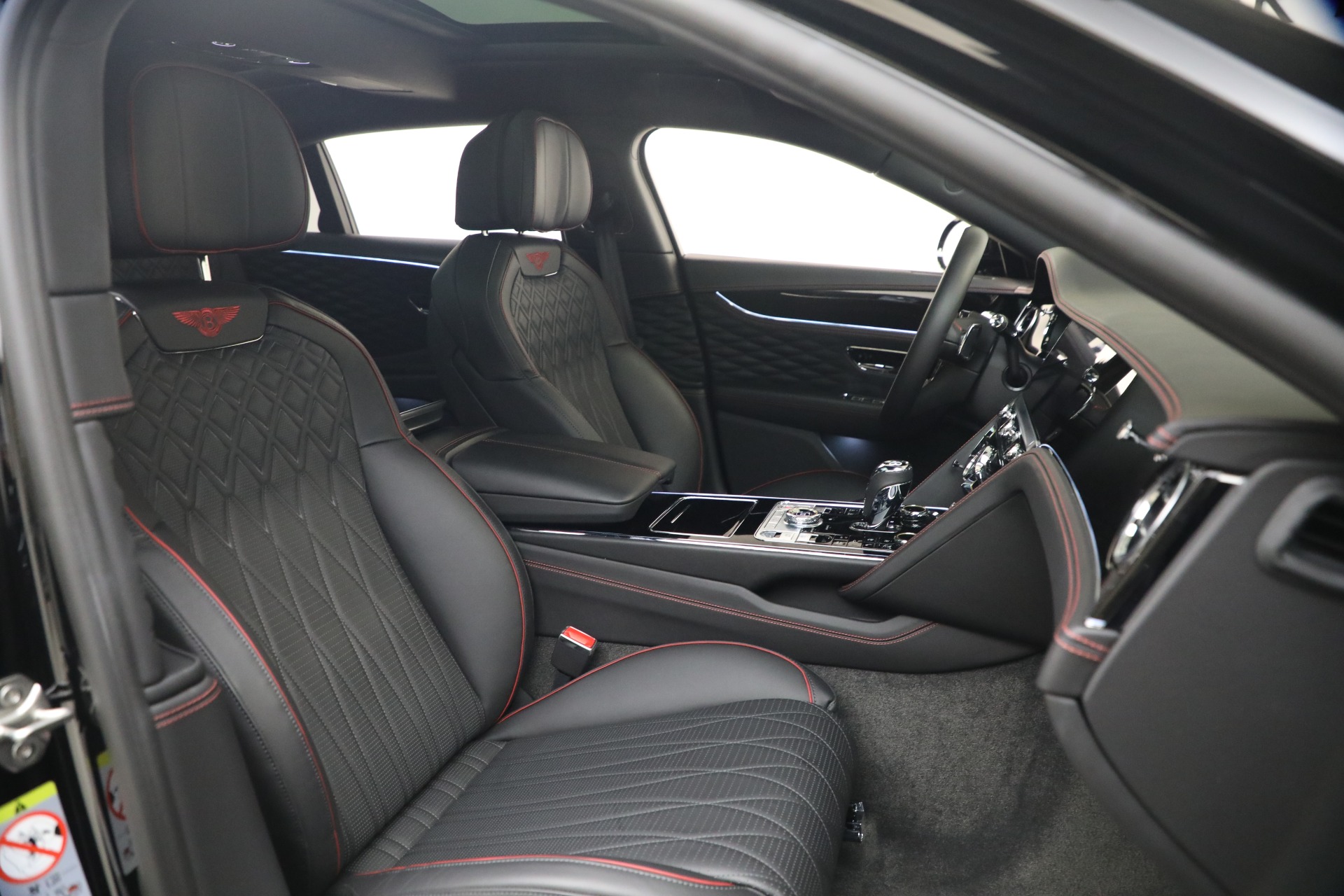 Used-2022-Bentley-Flying-Spur-Hybrid