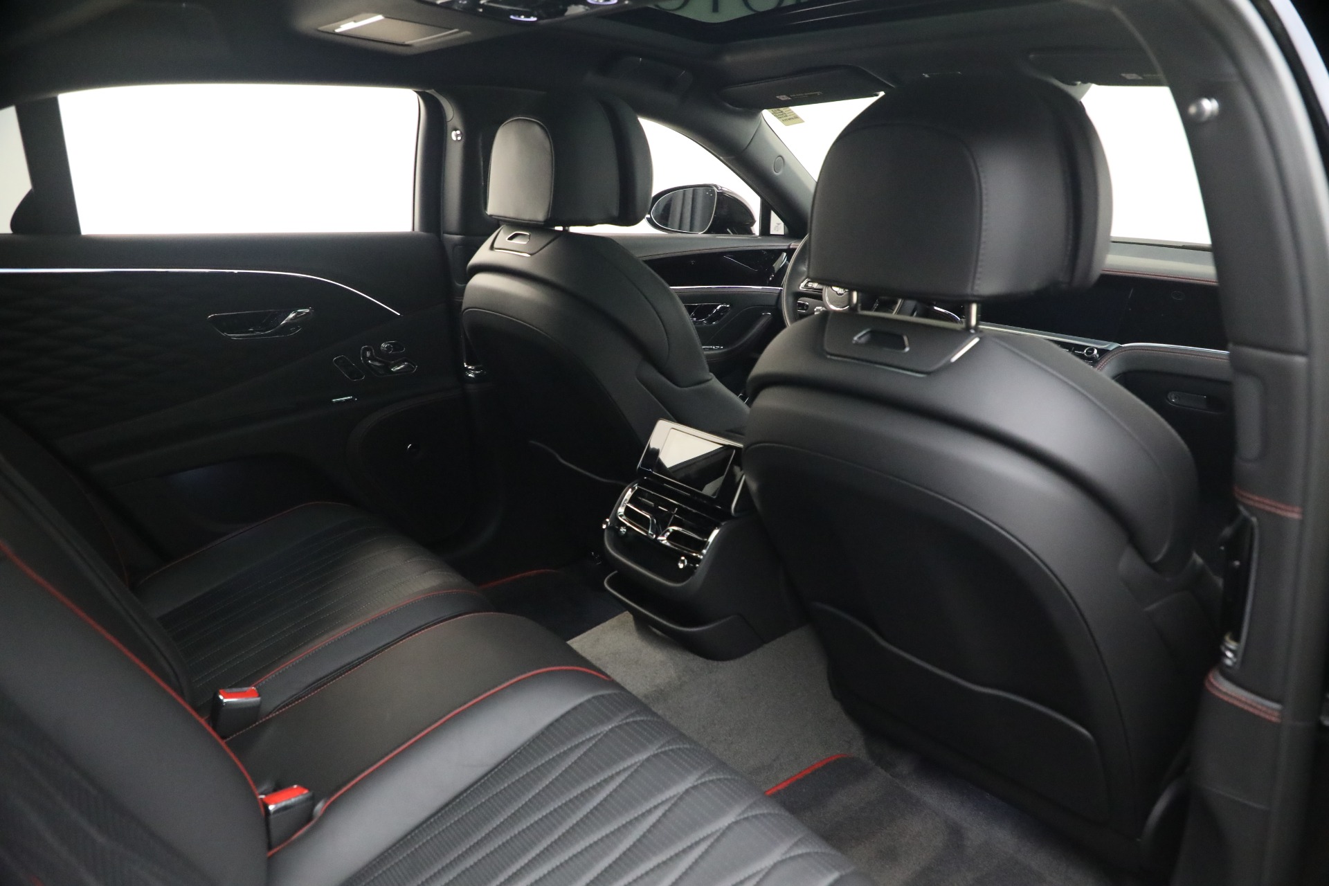 Used-2022-Bentley-Flying-Spur-Hybrid