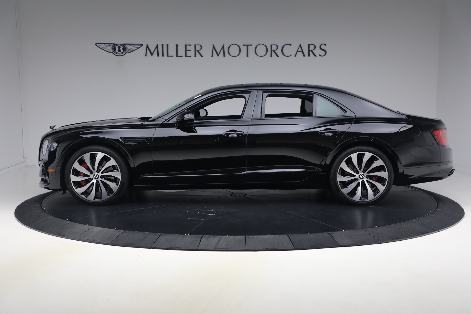 Used-2022-Bentley-Flying-Spur-Hybrid
