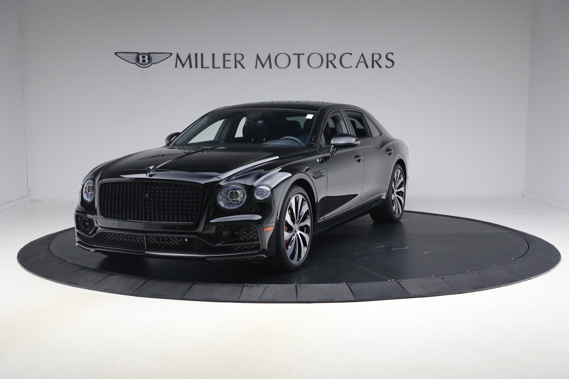 Used-2022-Bentley-Flying-Spur-Hybrid