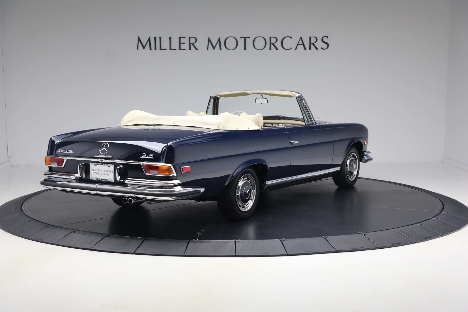 Used-1971-Mercedes-Benz-280SE-35-Cabriolet