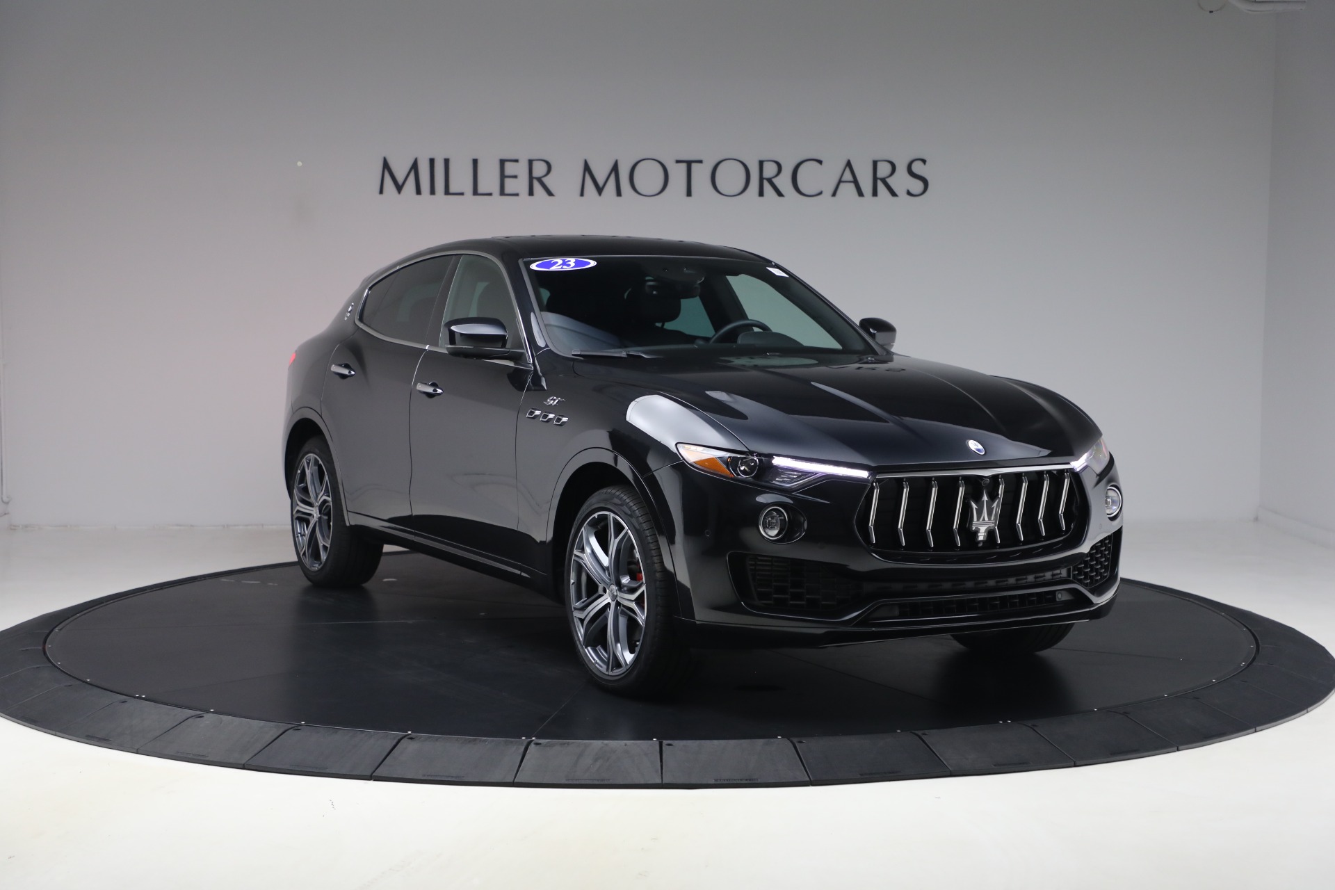 Used-2023-Maserati-Levante-GT
