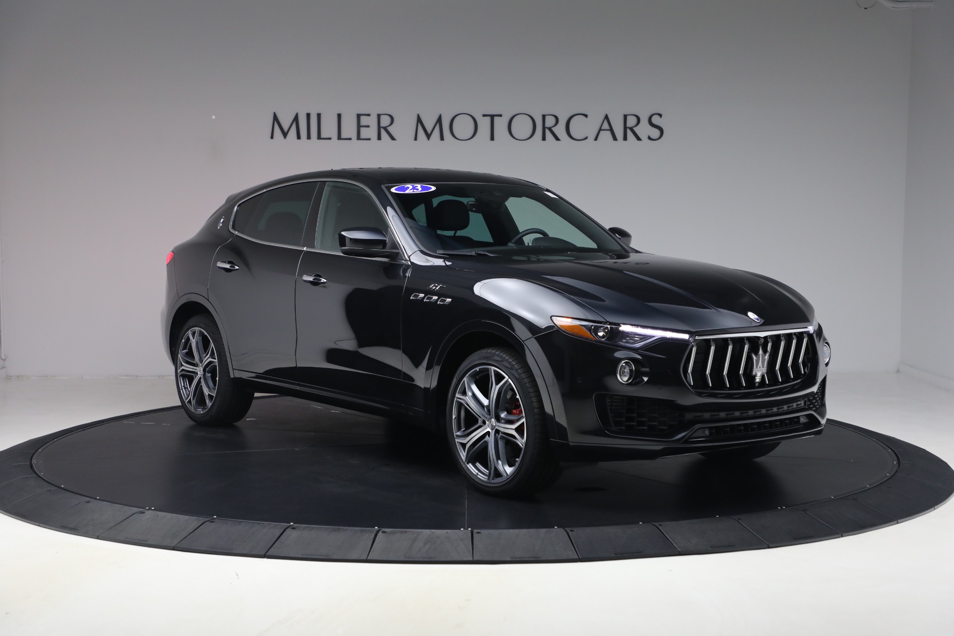 Used-2023-Maserati-Levante-GT