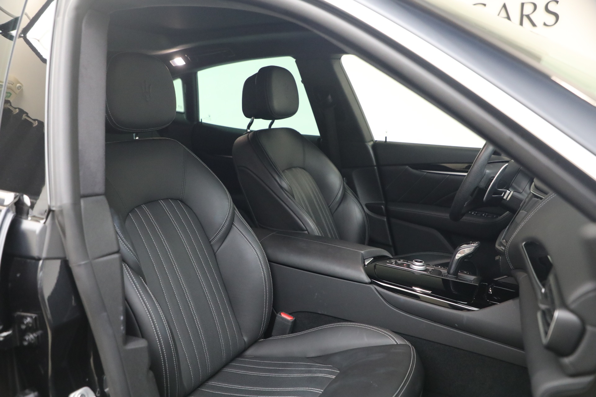Used-2023-Maserati-Levante-GT