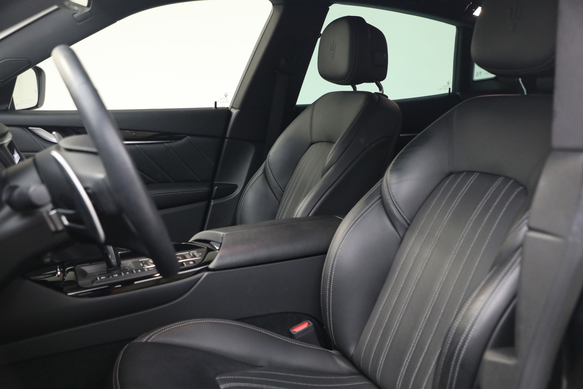 Used-2023-Maserati-Levante-GT