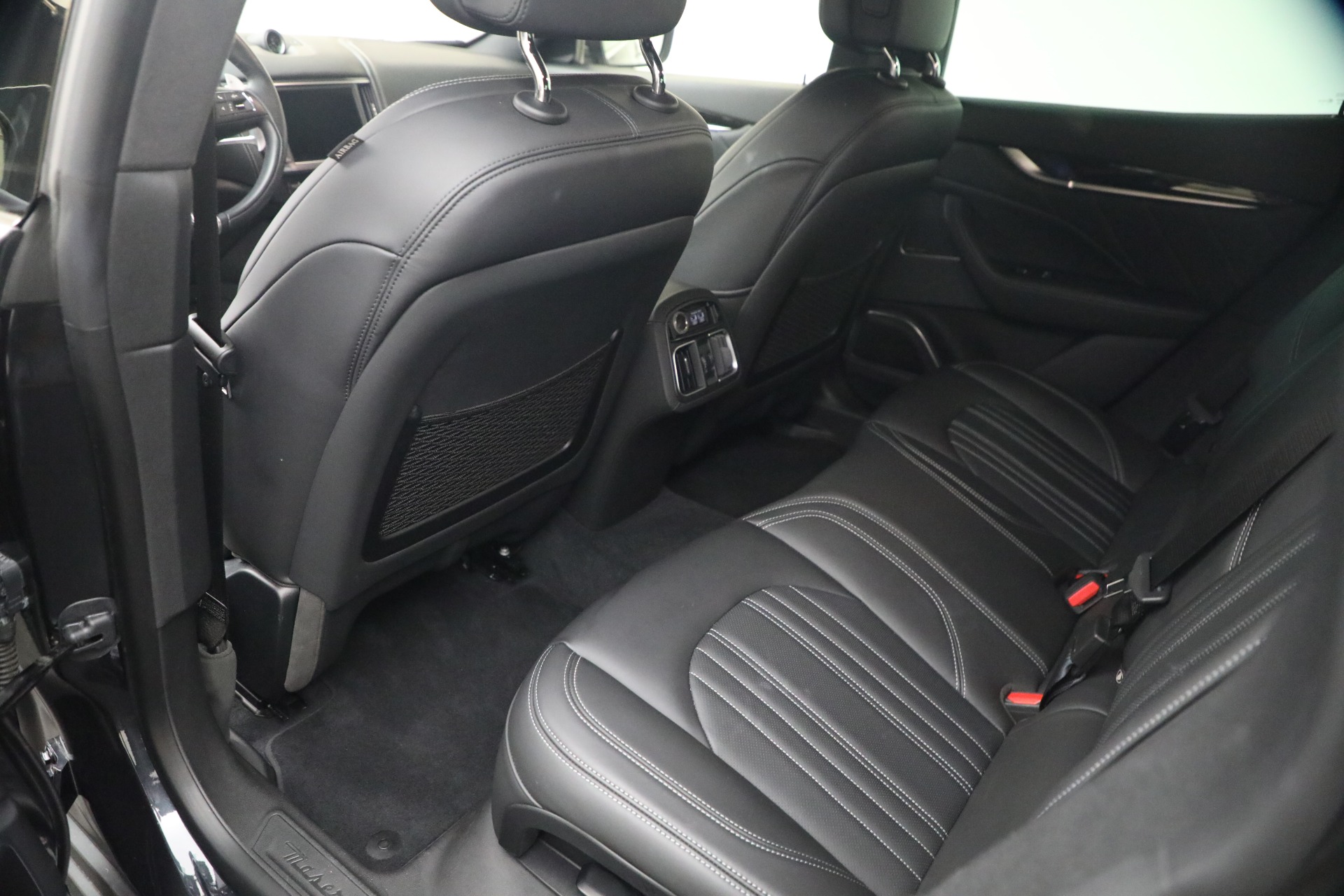 Used-2023-Maserati-Levante-GT