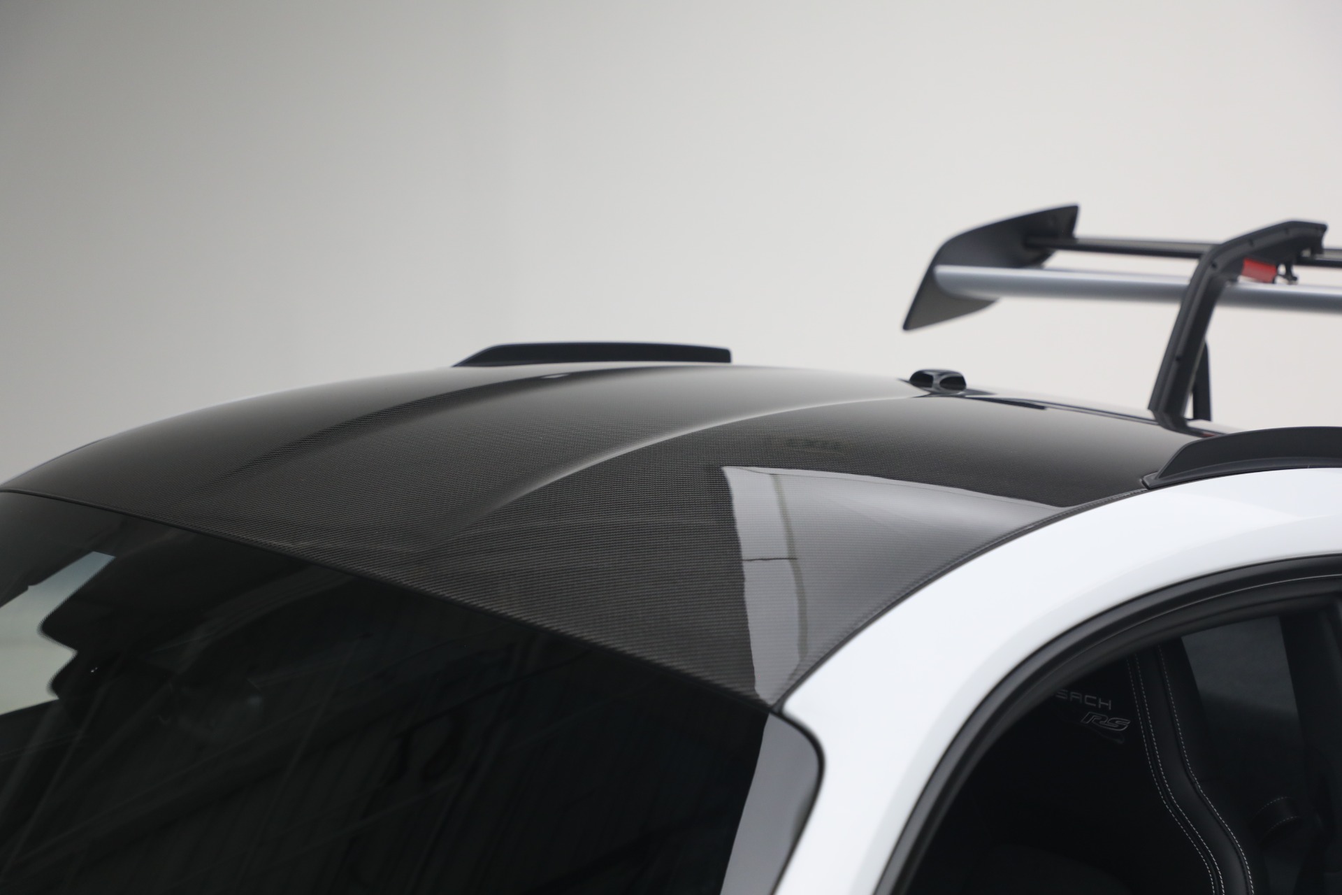 Used-2025-Porsche-911-GT3-RS