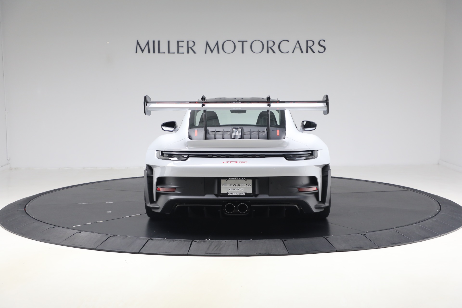 Used-2025-Porsche-911-GT3-RS