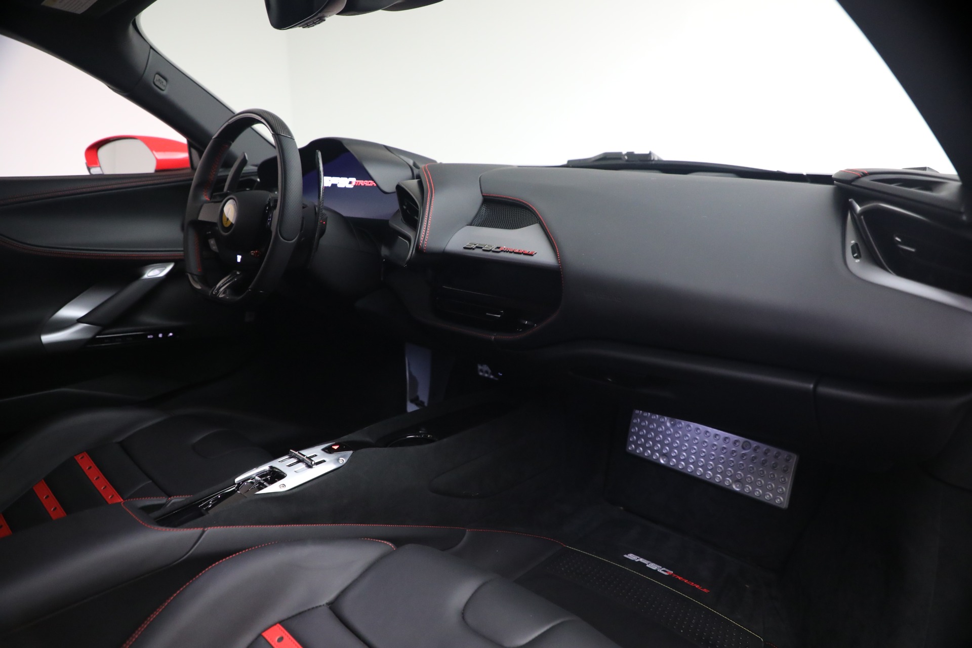 Used-2023-Ferrari-SF90-Stradale