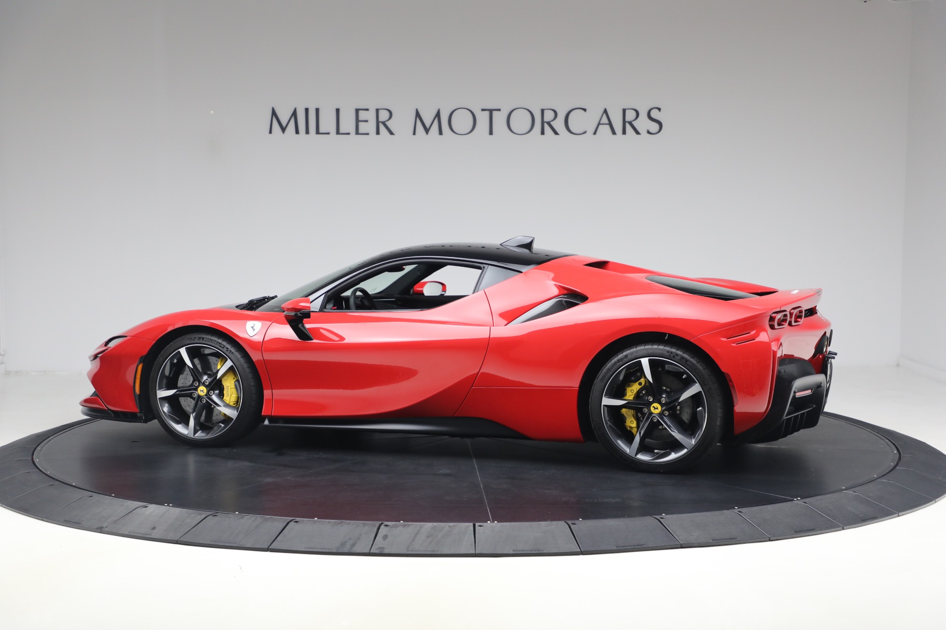 Used-2023-Ferrari-SF90-Stradale