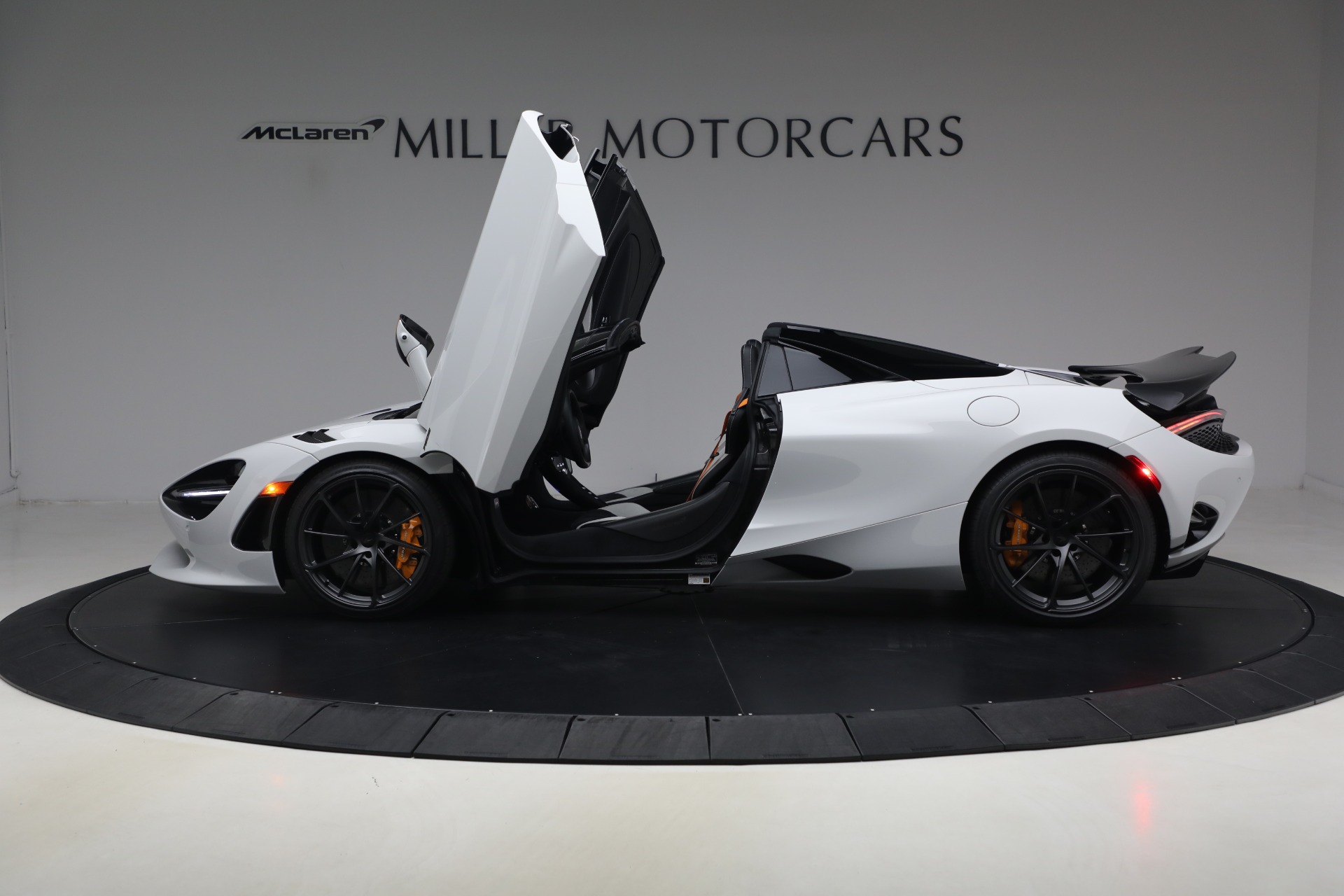 New-2027-McLaren-750S-Spider-Performance