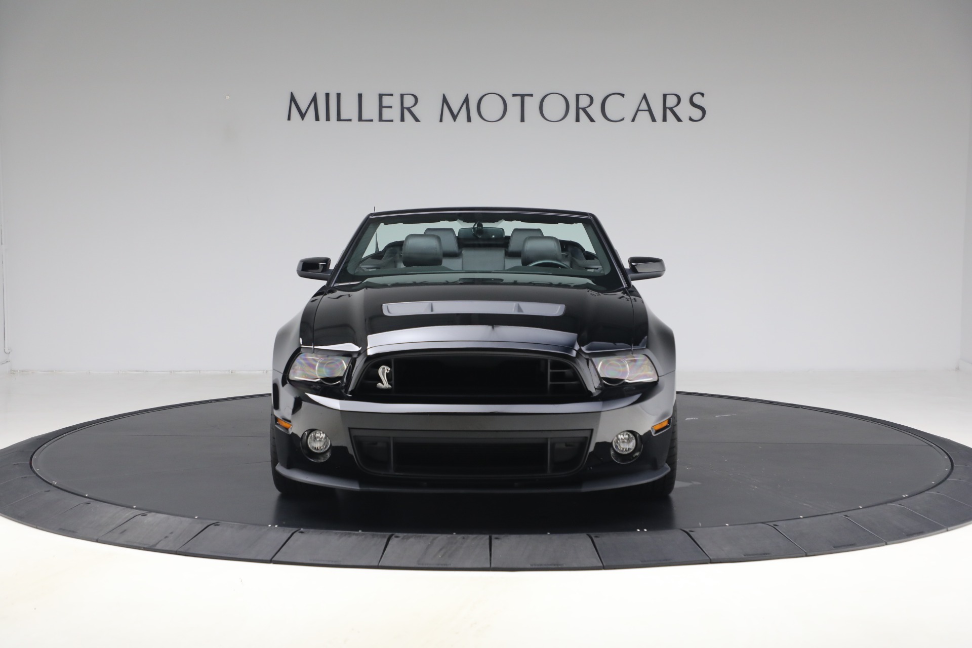Used-2013-Ford-Shelby-GT500