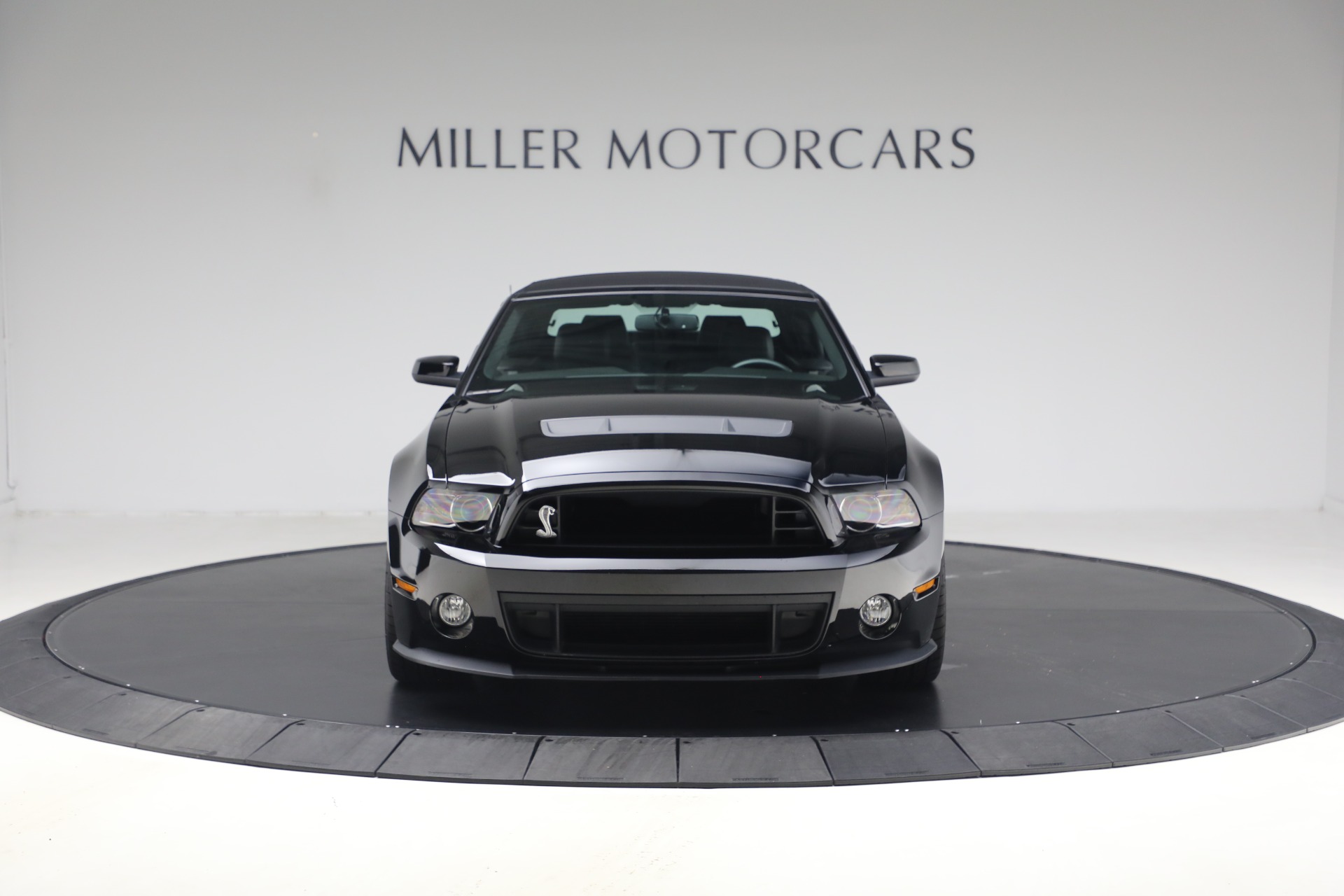 Used-2013-Ford-Shelby-GT500