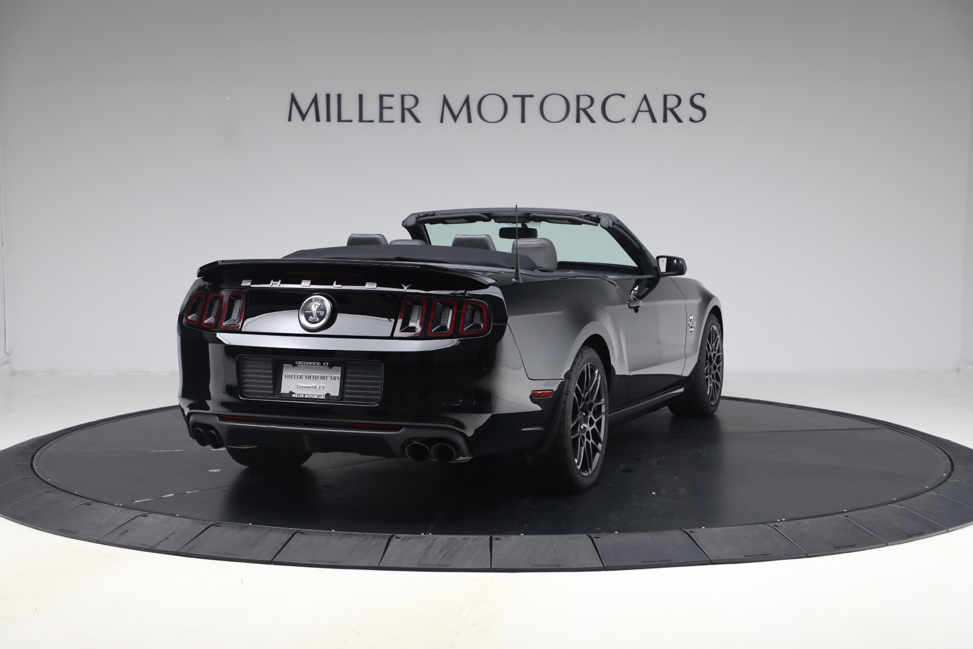 Used-2013-Ford-Shelby-GT500