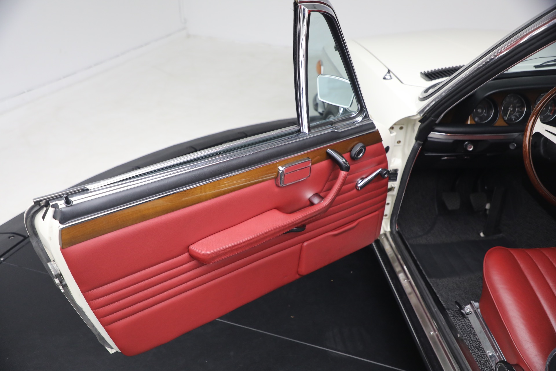 Used-1974-BMW-30CSi