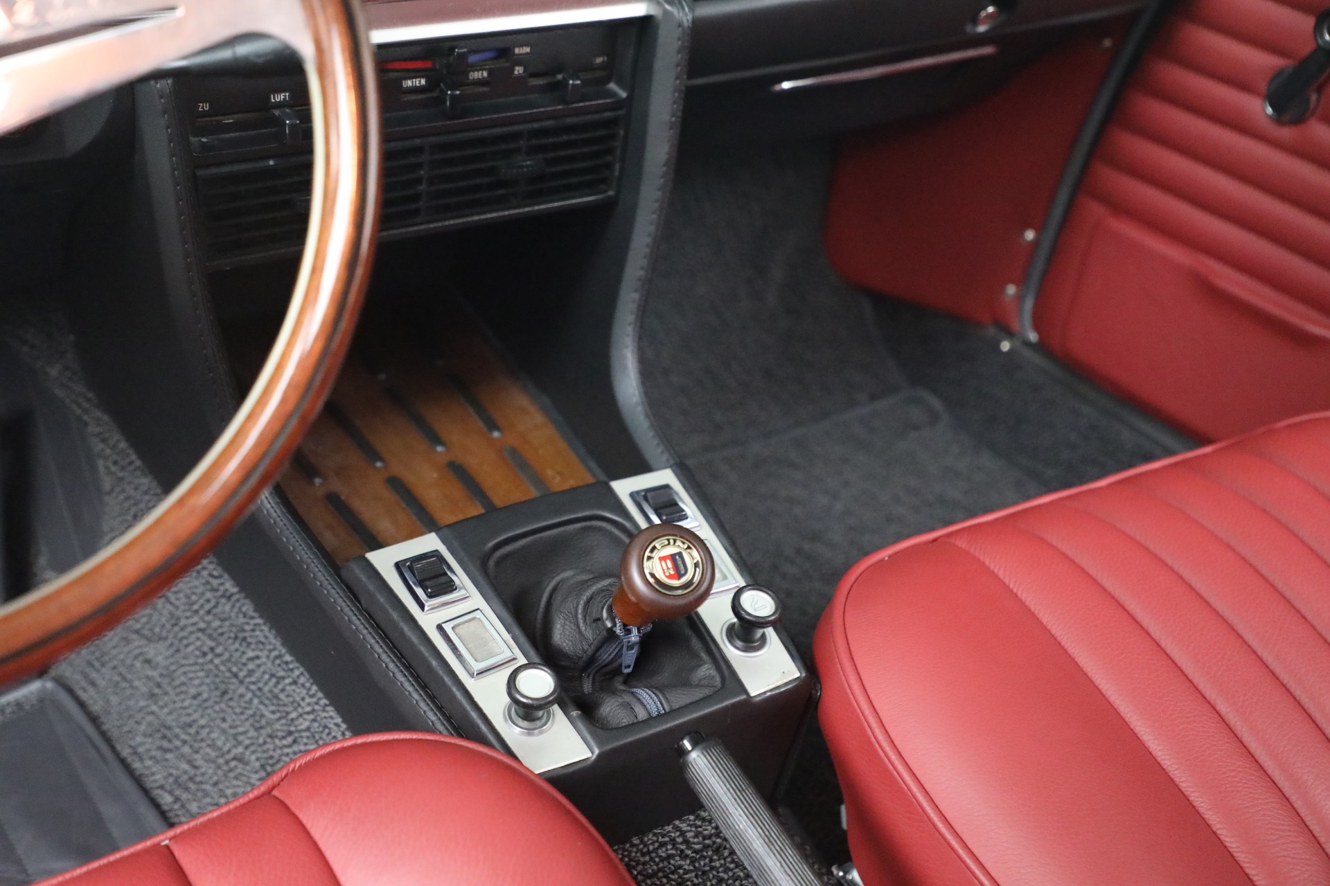 Used-1974-BMW-30CSi