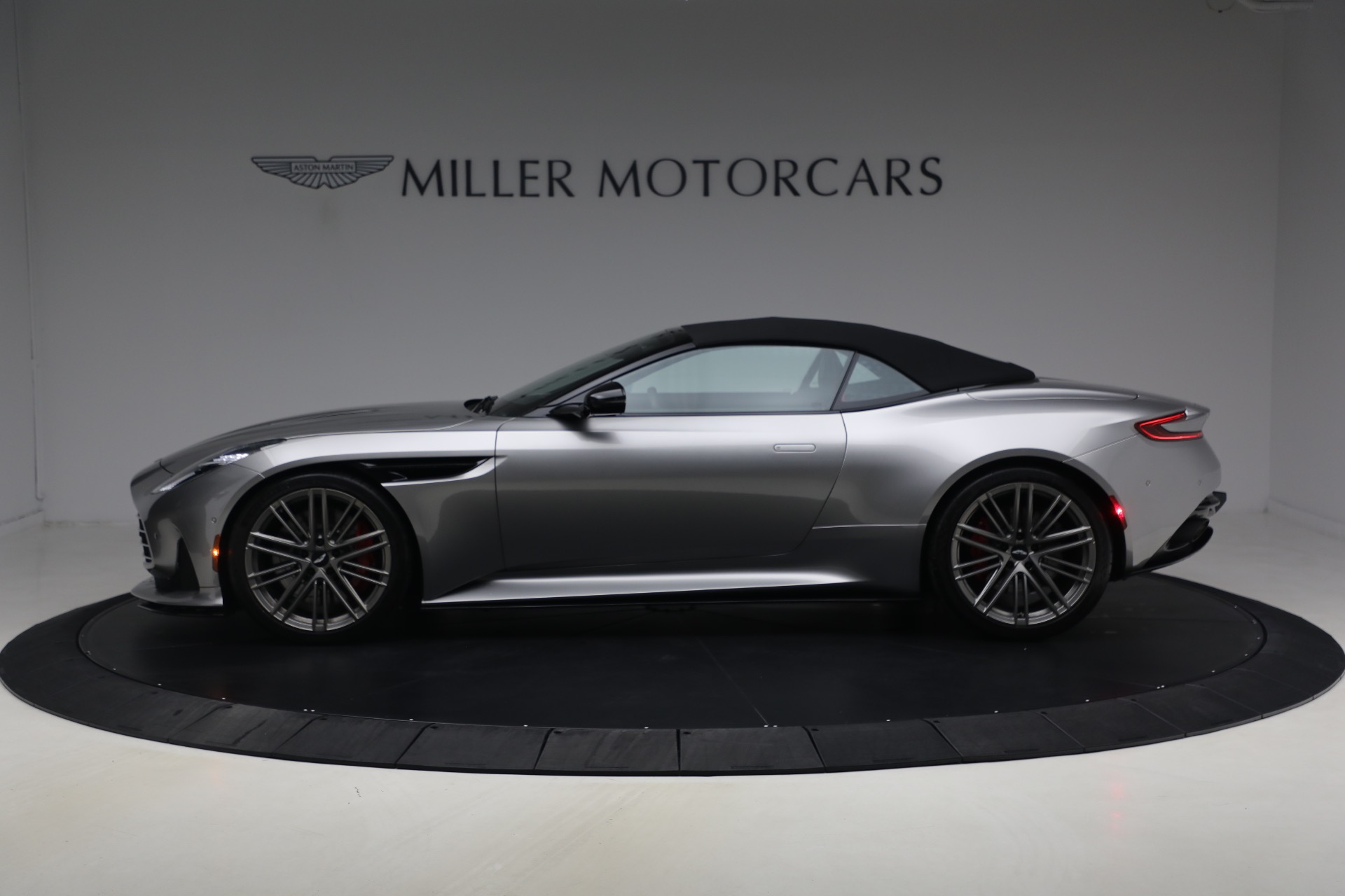 Used-2024-Aston-Martin-DB12-Volante