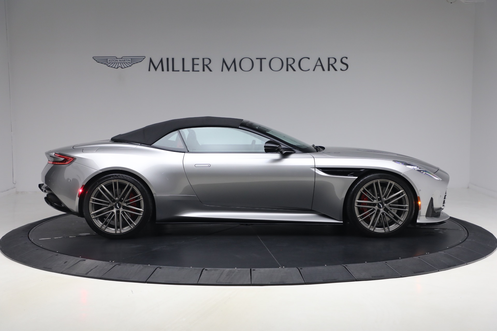 Used-2024-Aston-Martin-DB12-Volante
