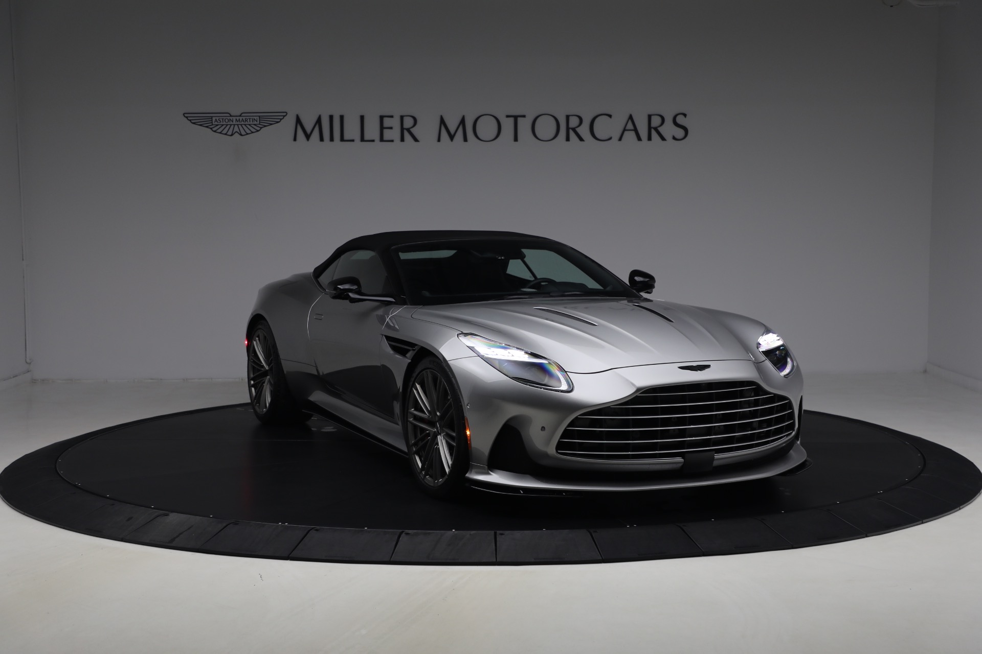 Used-2024-Aston-Martin-DB12-Volante