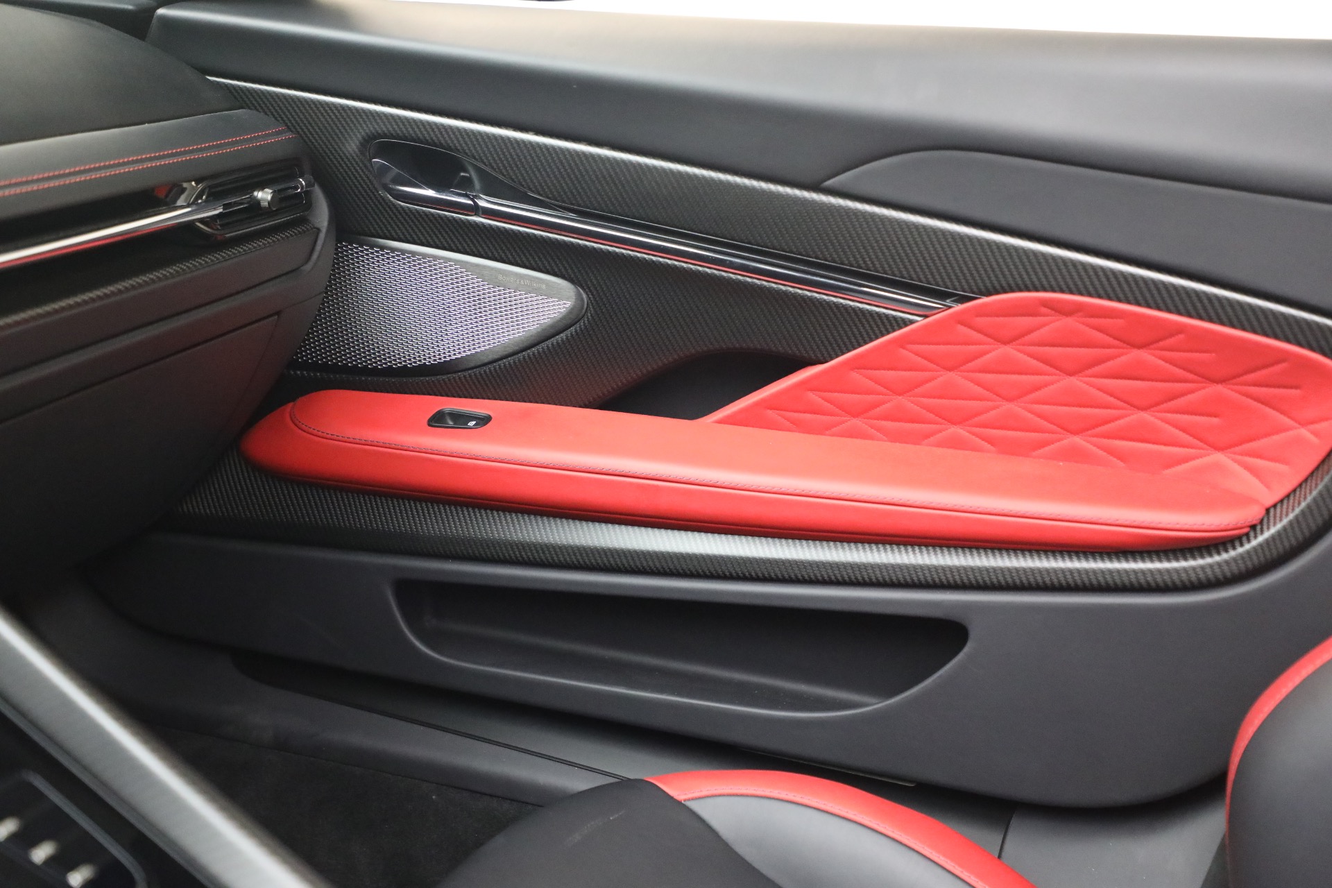 Used-2024-Aston-Martin-DB12-Volante