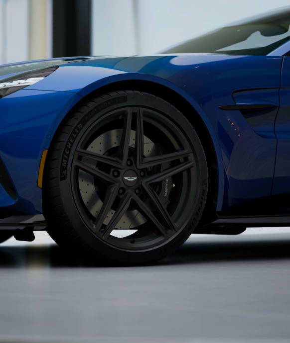 New-2026-Aston-Martin-Vantage-Roadster