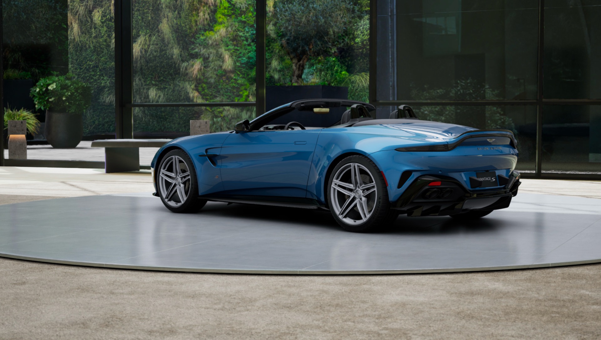 New-2026-Aston-Martin-Vantage-S-Roadster
