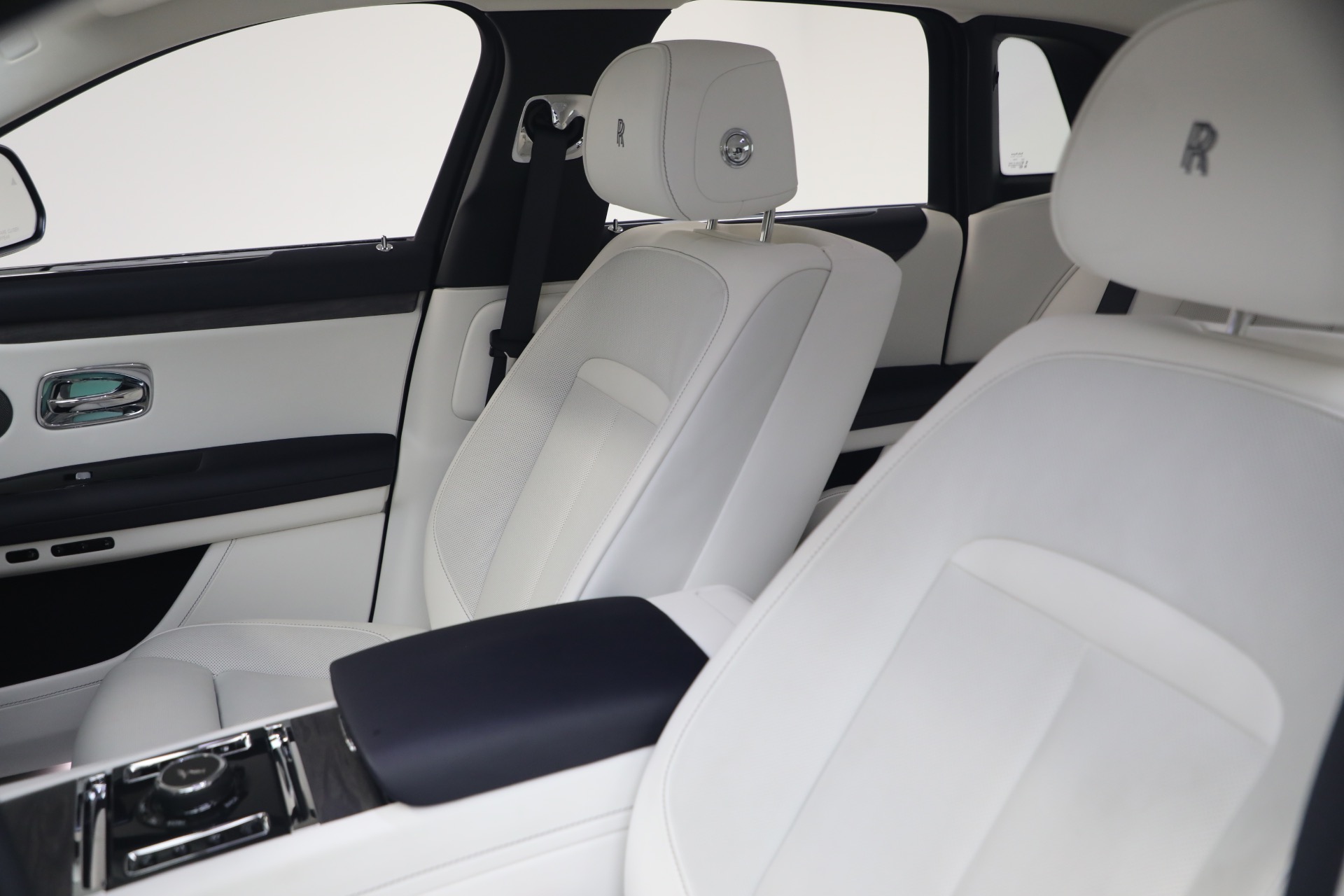 New-2026-Rolls-Royce-Ghost