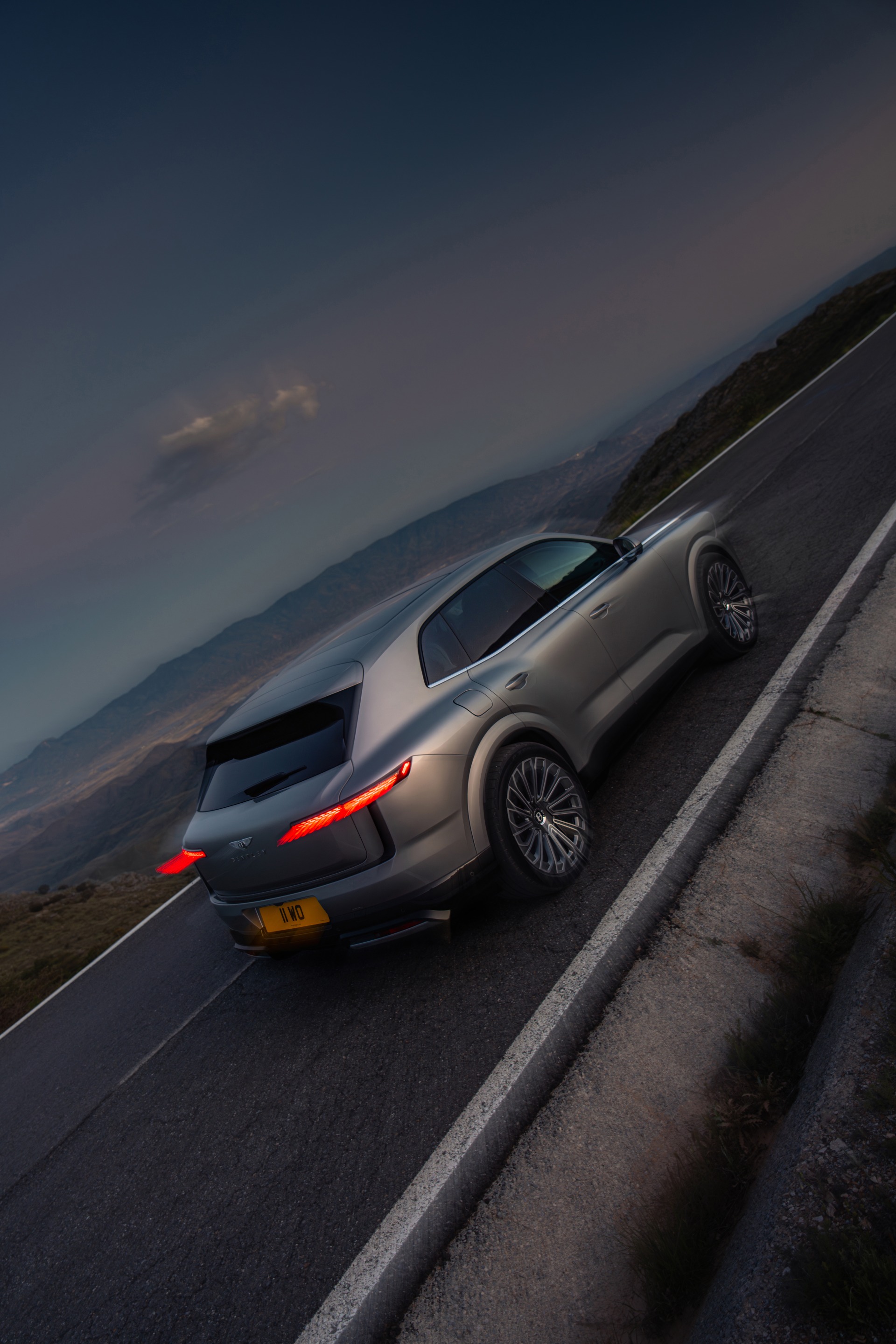 New-2028-Bentley-Torcal