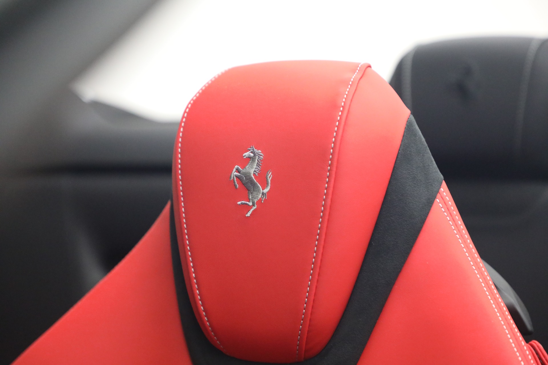 Used-2026-Ferrari-Roma-Spider