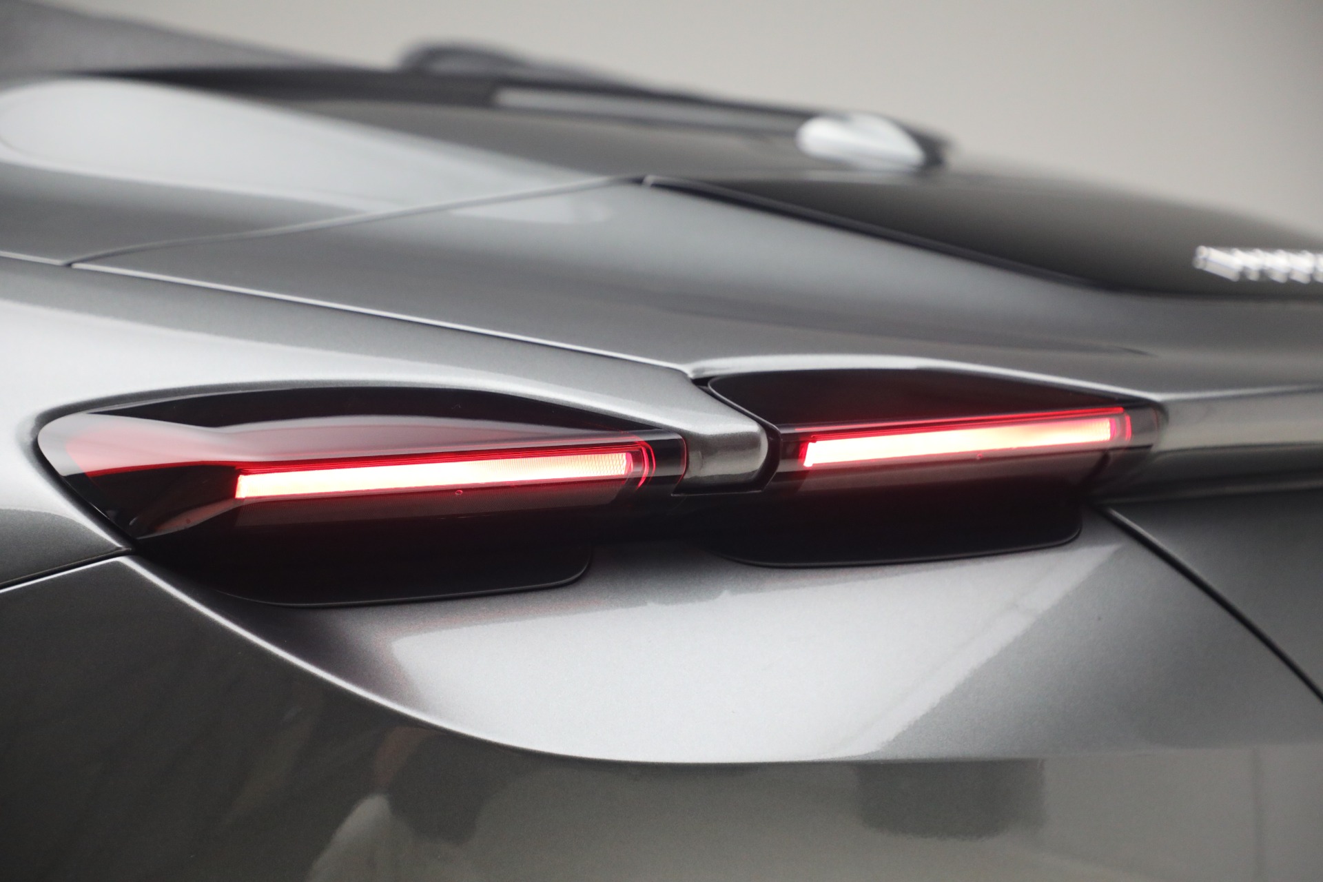 Used-2026-Ferrari-Roma-Spider