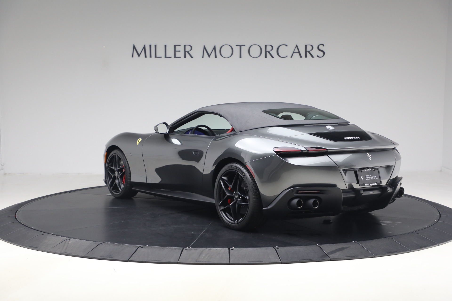 Used-2026-Ferrari-Roma-Spider