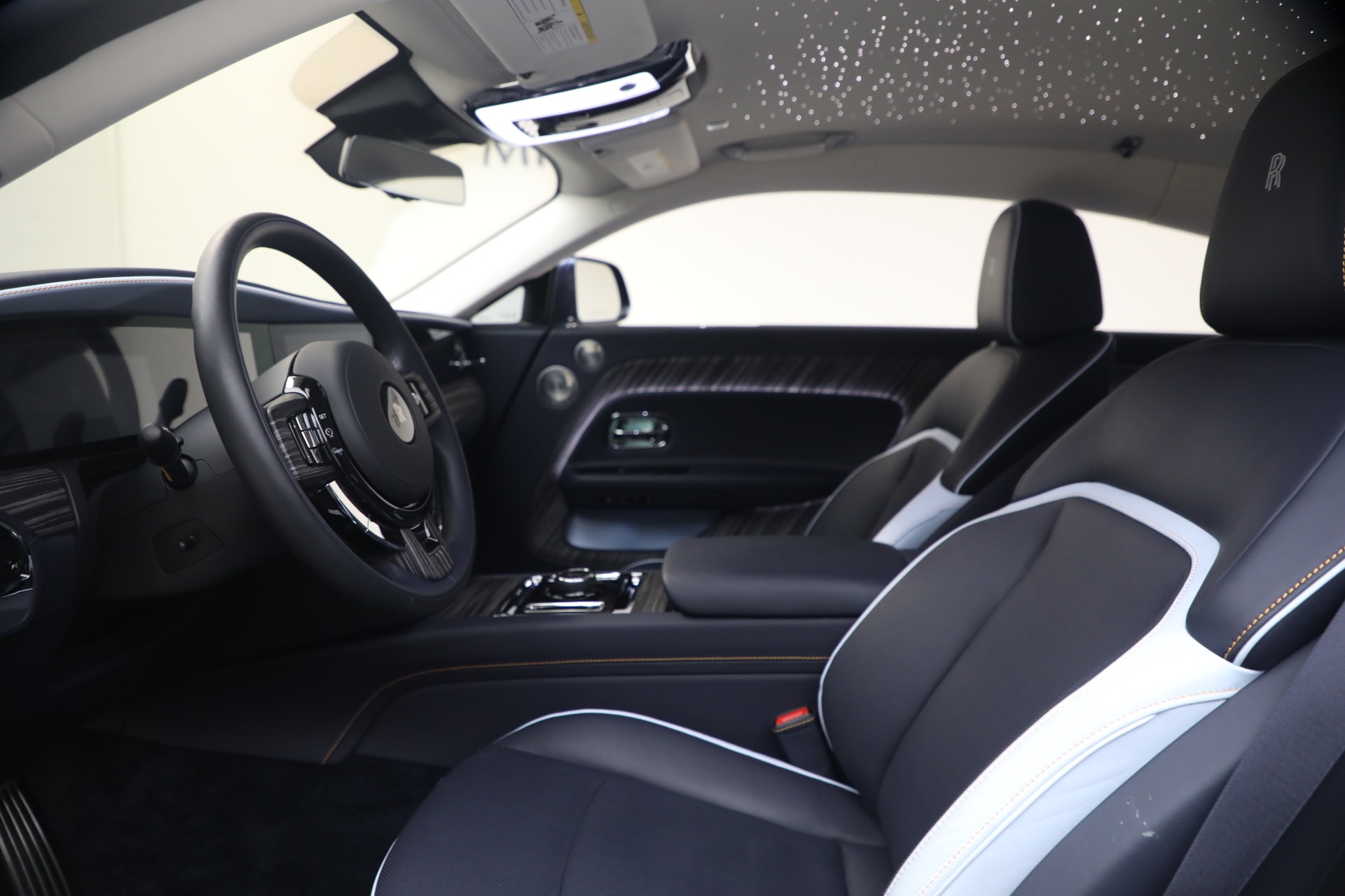 Used-2024-Rolls-Royce-Spectre