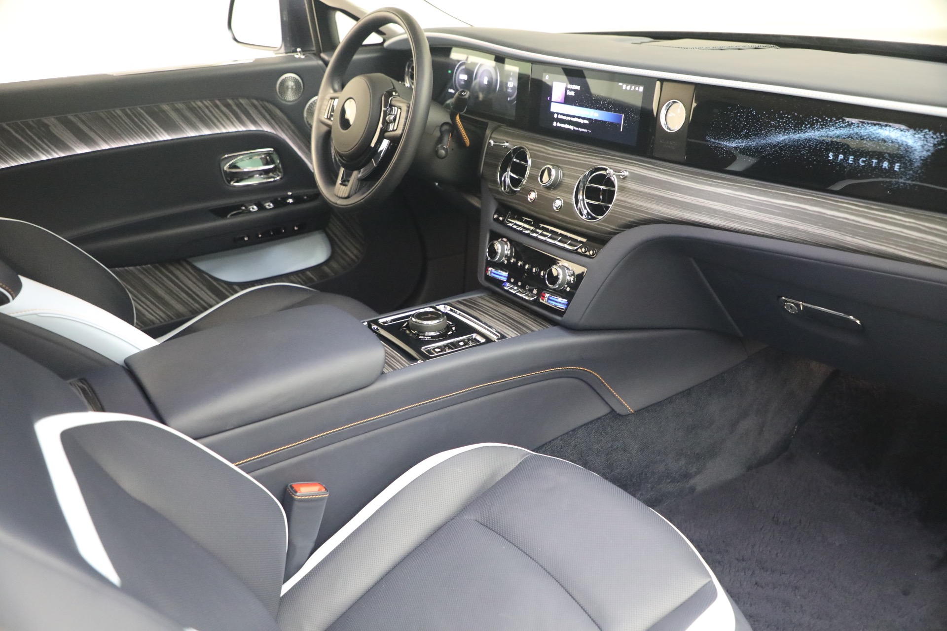 Used-2024-Rolls-Royce-Spectre