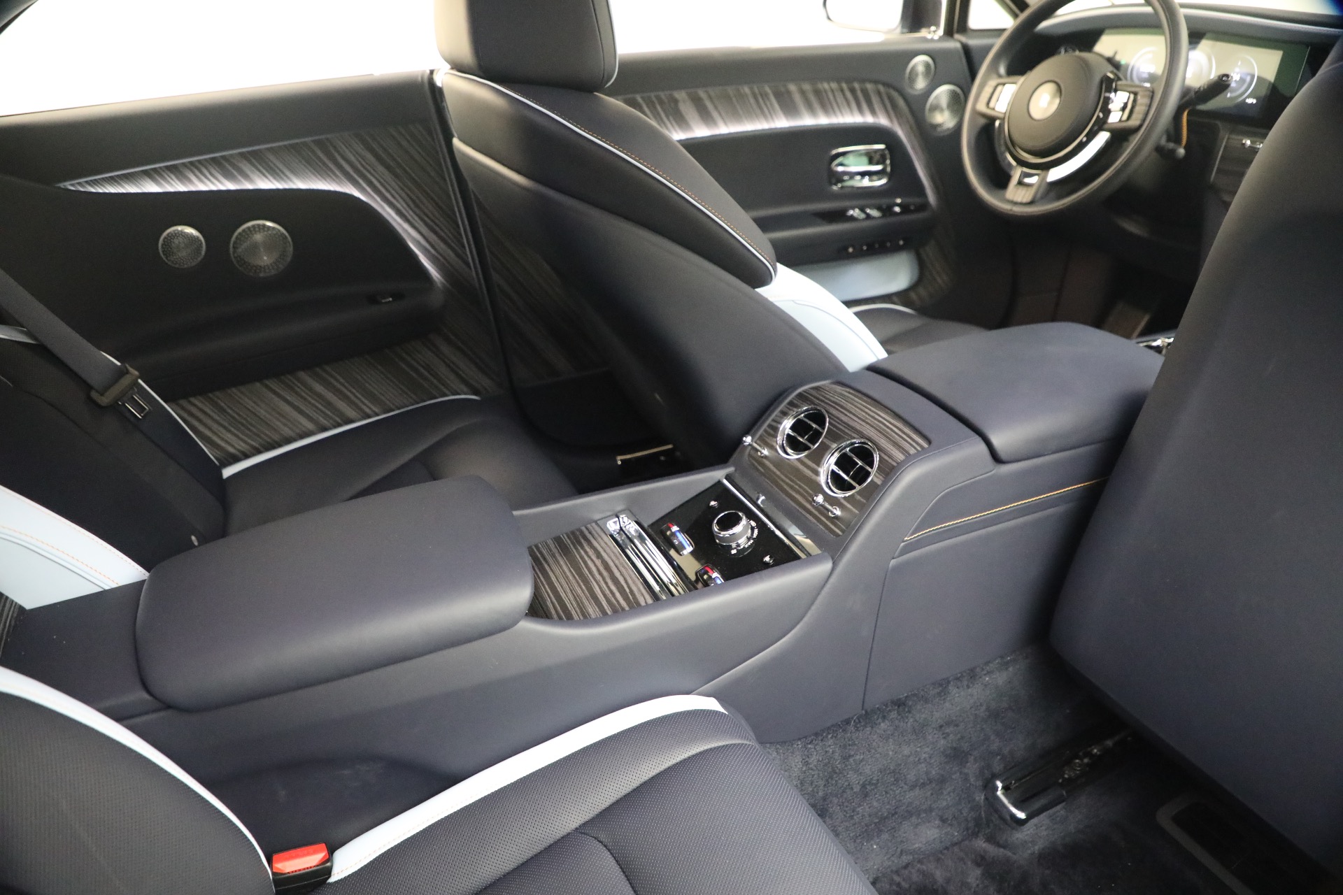 Used-2024-Rolls-Royce-Spectre