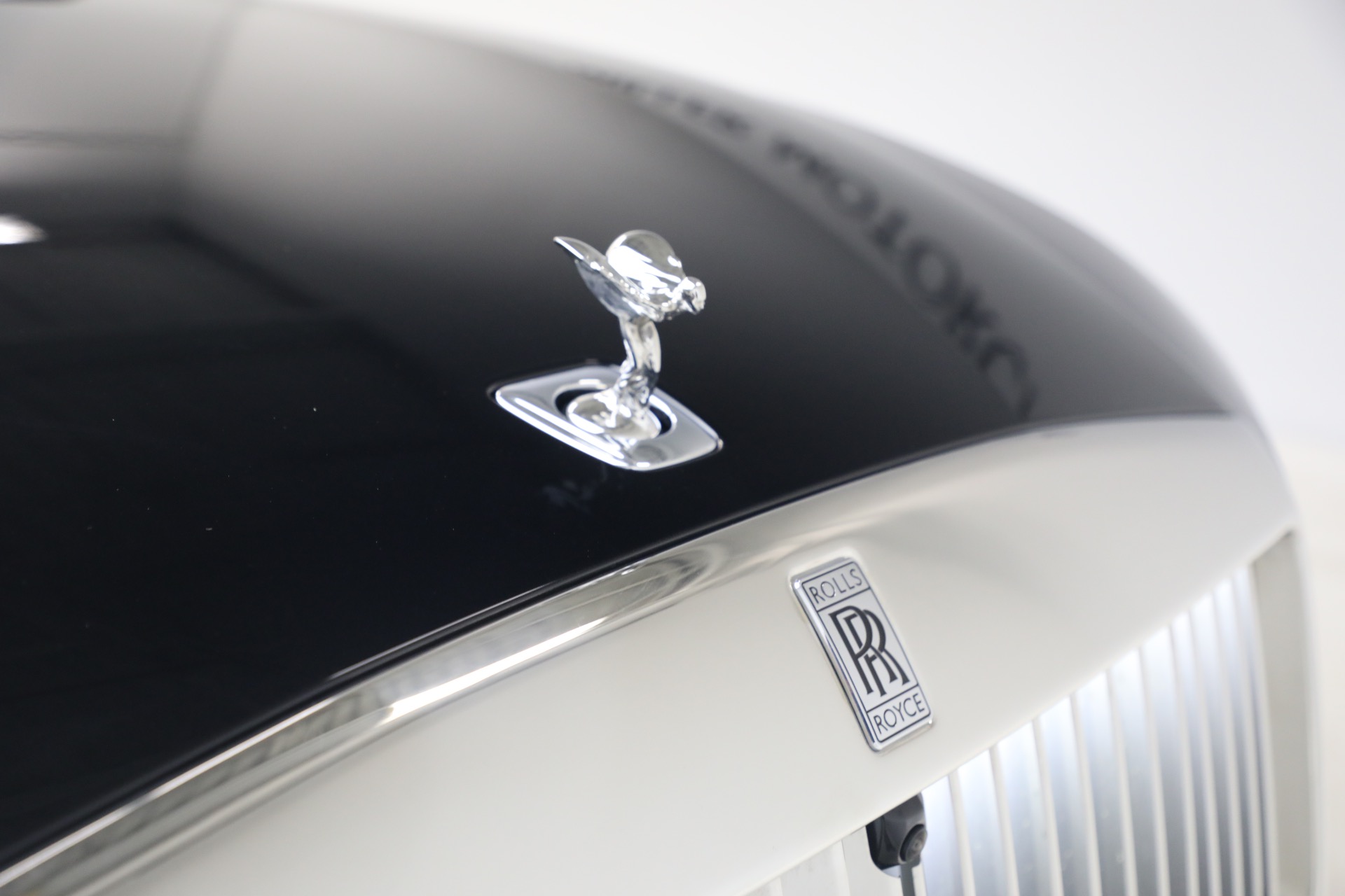 Used-2024-Rolls-Royce-Spectre
