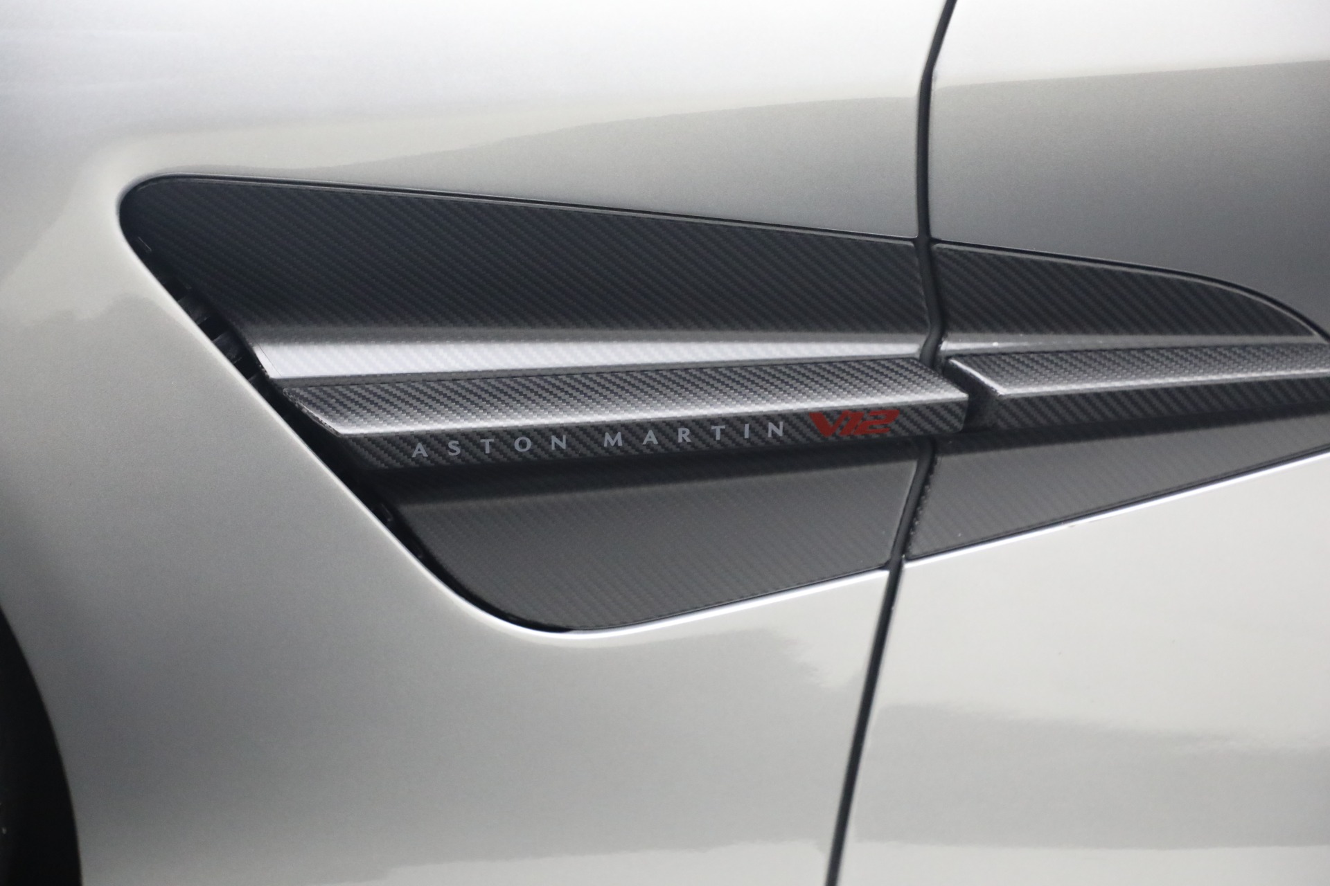 Used-2025-Aston-Martin-Vanquish