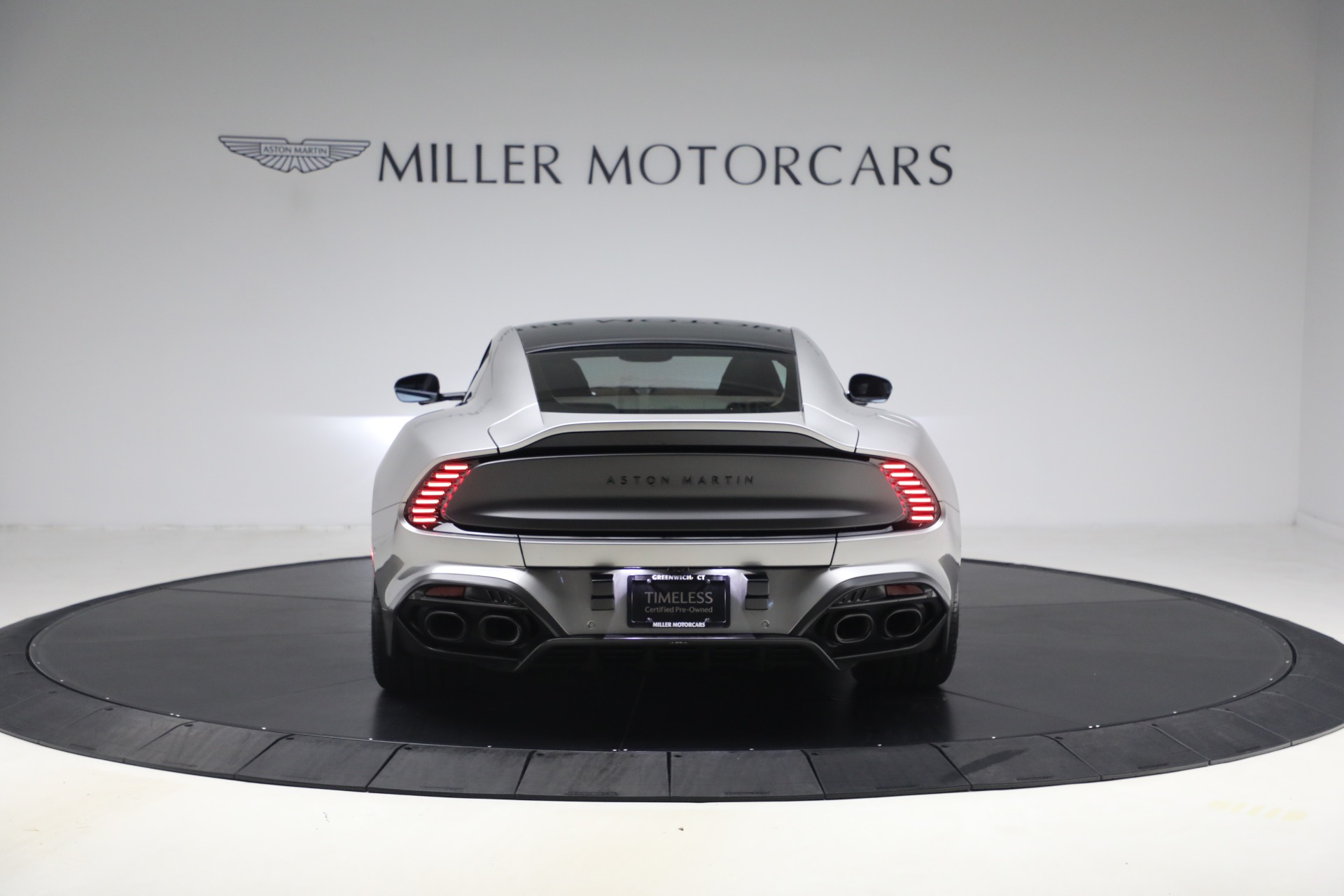 Used-2025-Aston-Martin-Vanquish