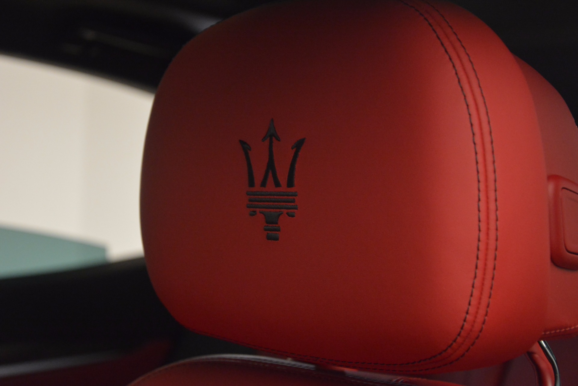 New-2017-Maserati-Levante-S