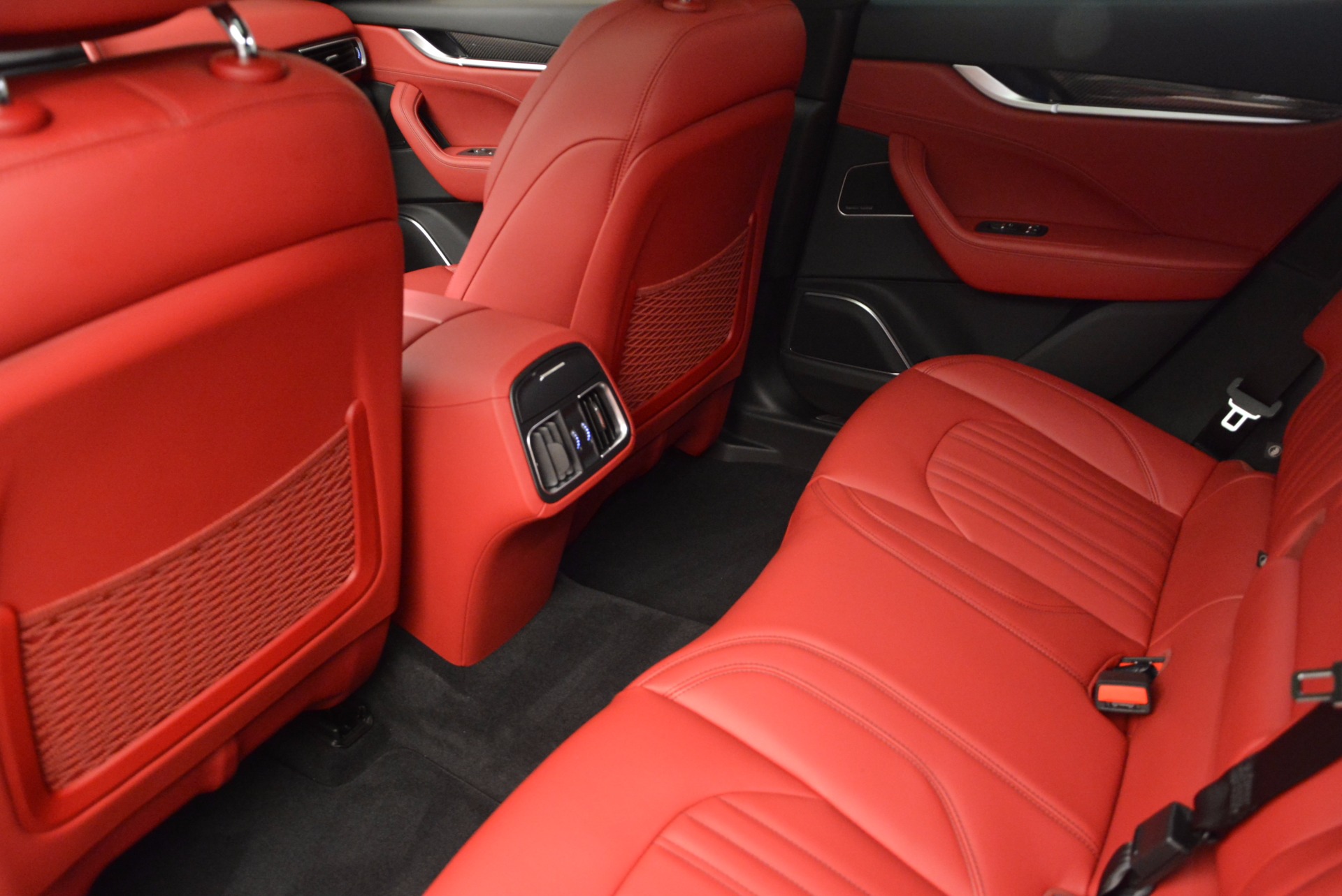 New-2017-Maserati-Levante-S