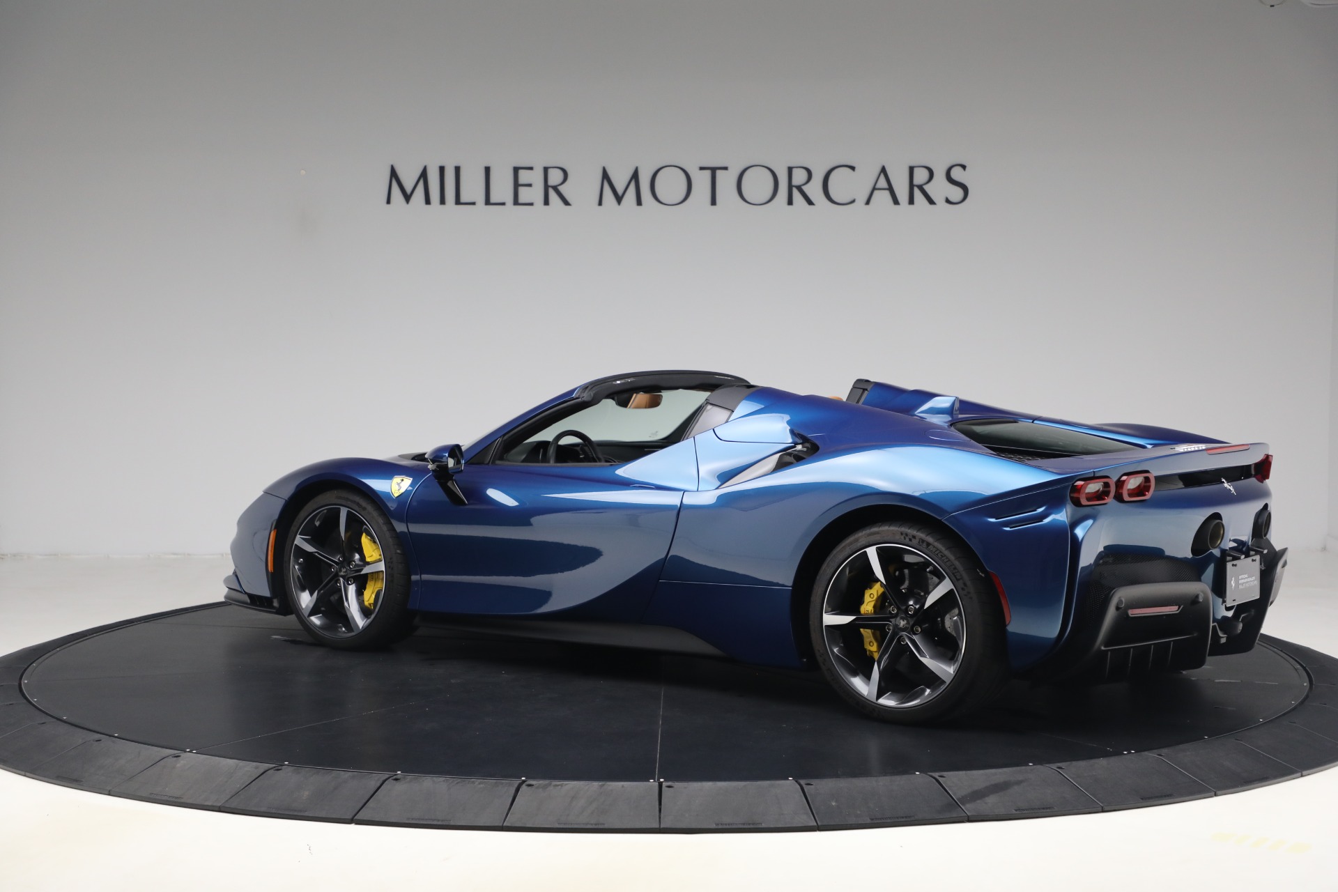 Used-2024-Ferrari-SF90-Spider