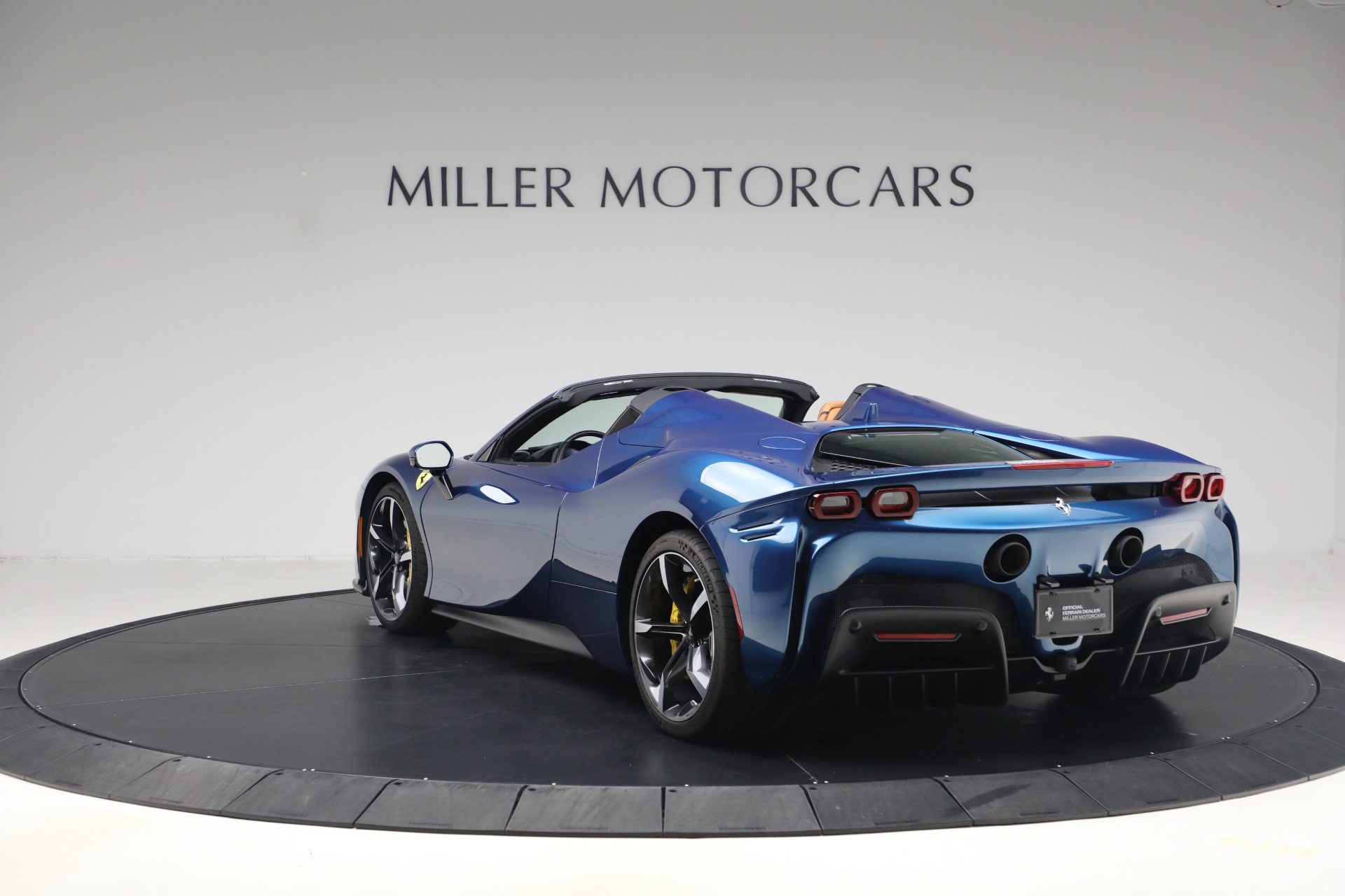 Used-2024-Ferrari-SF90-Spider
