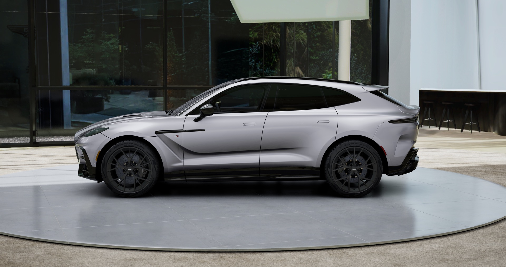 New-2026-Aston-Martin-DBX-S
