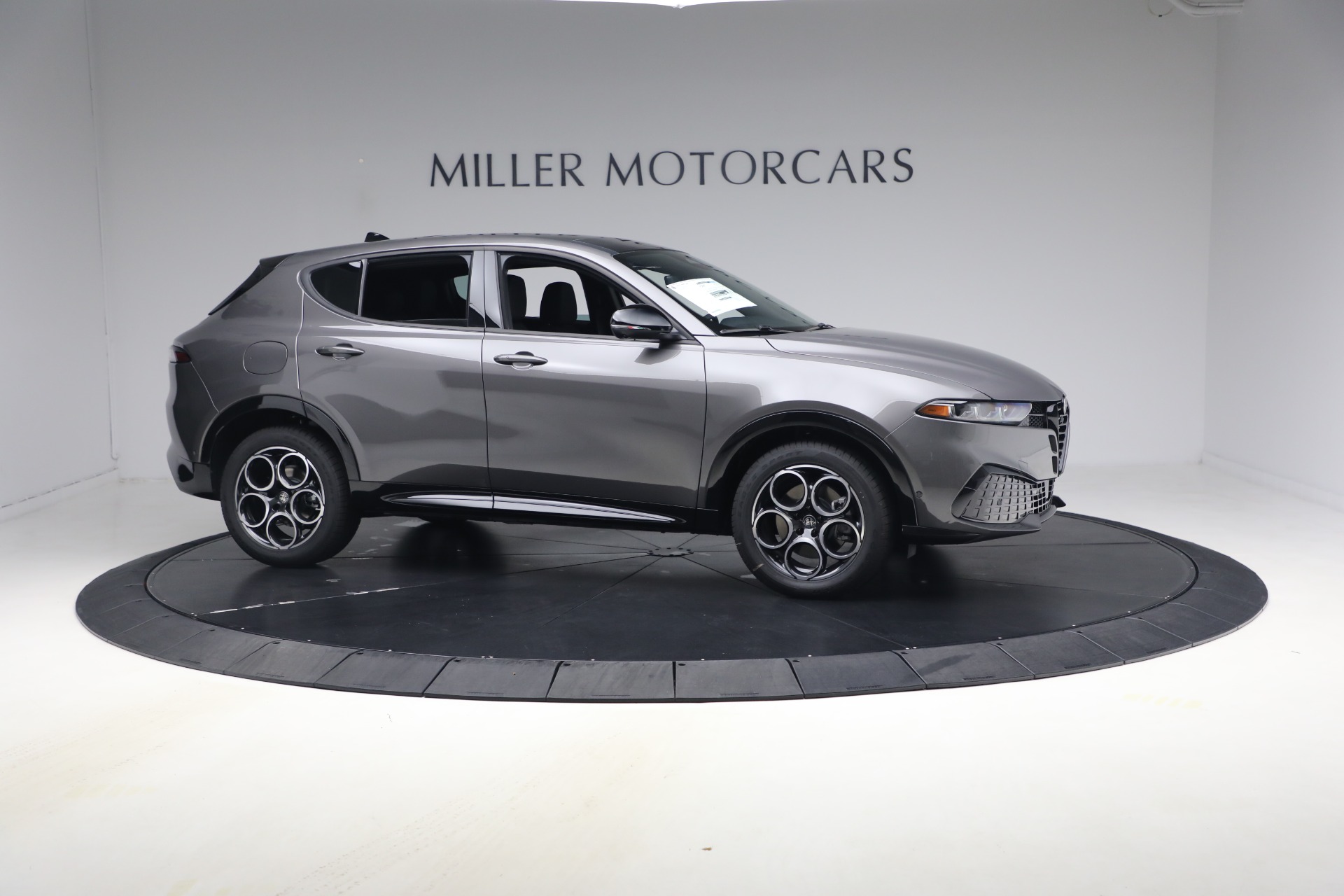 New-2026-Alfa-Romeo-Tonale-Sprint
