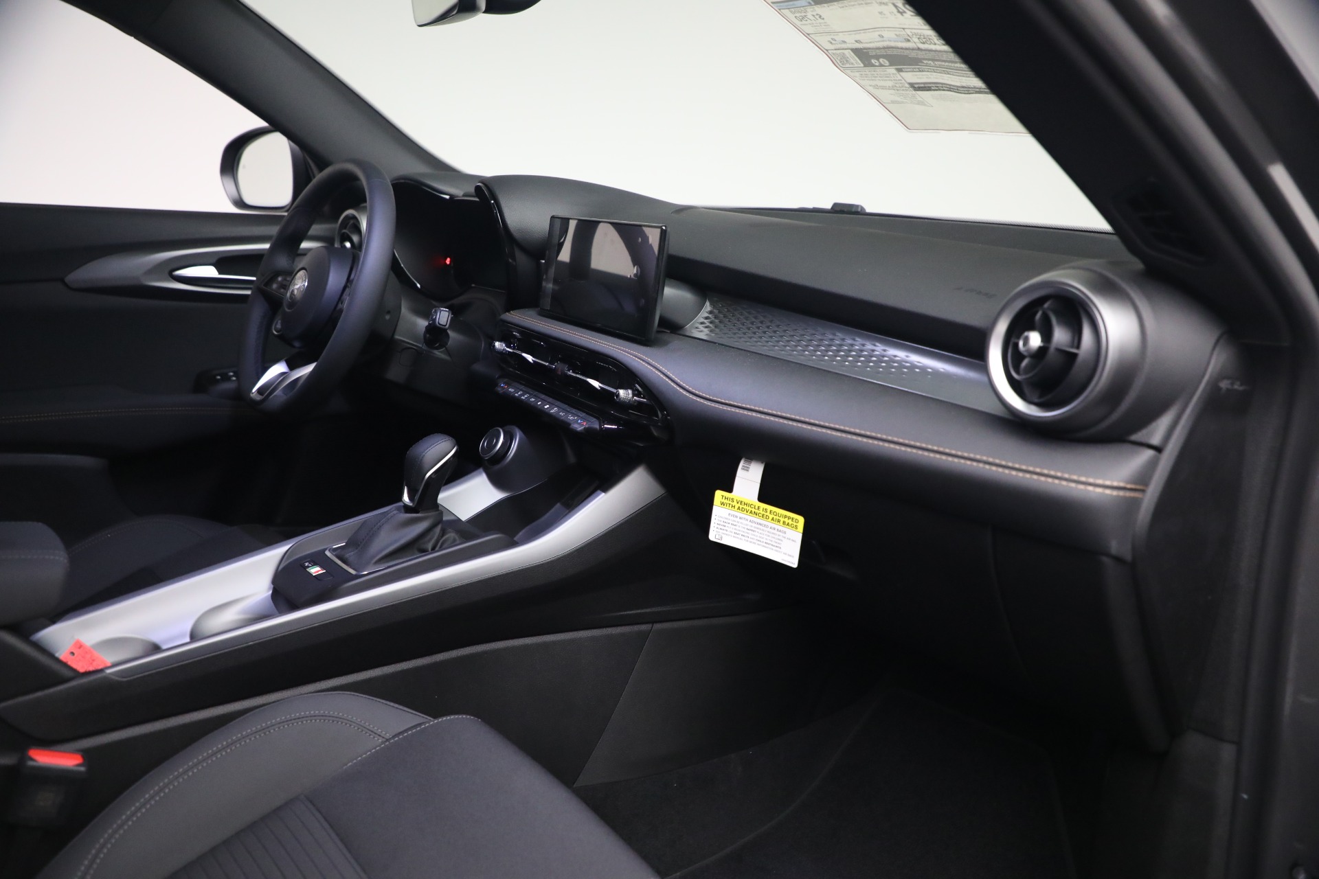 New-2026-Alfa-Romeo-Tonale-Sprint