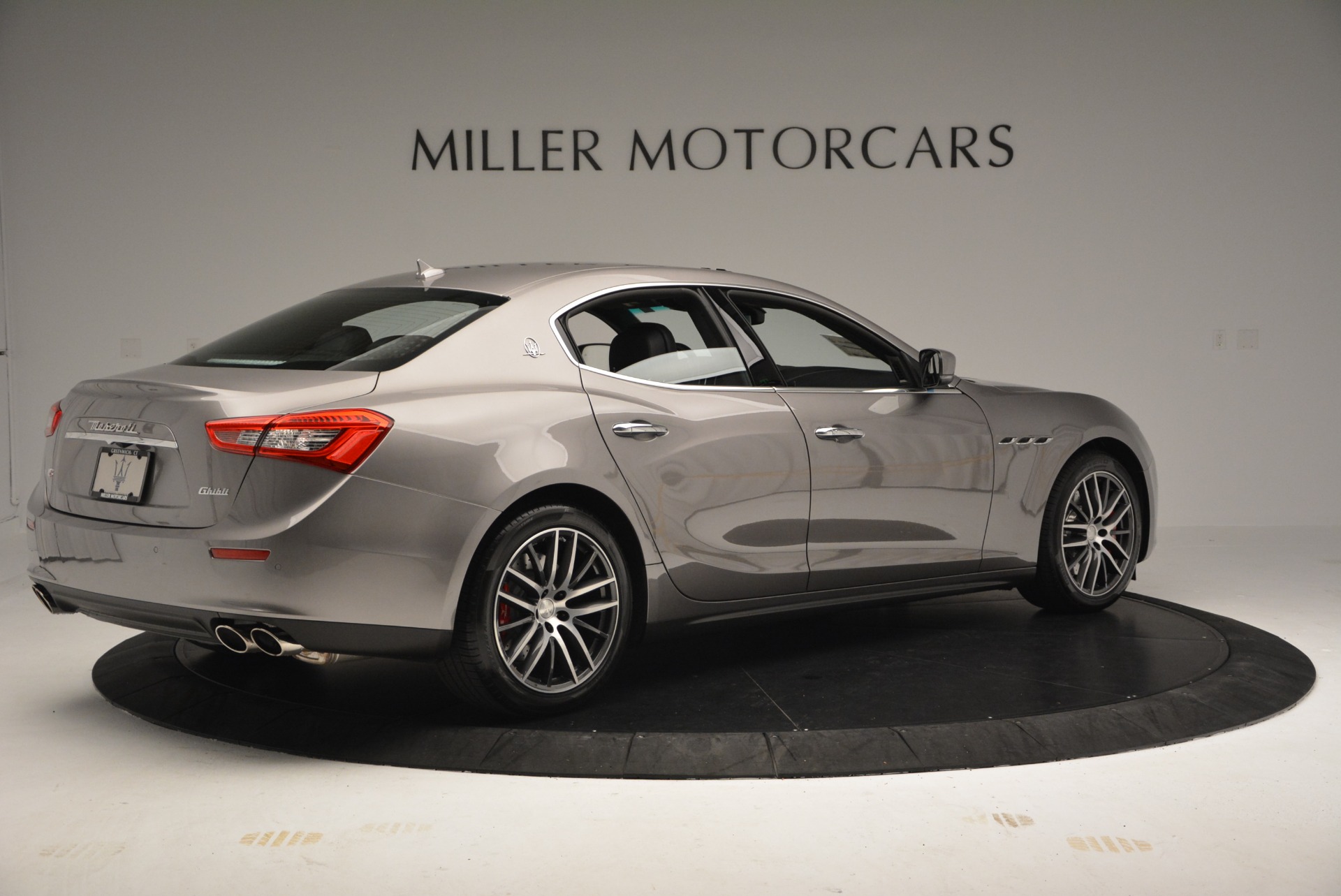 New-2017-Maserati-Ghibli-S-Q4