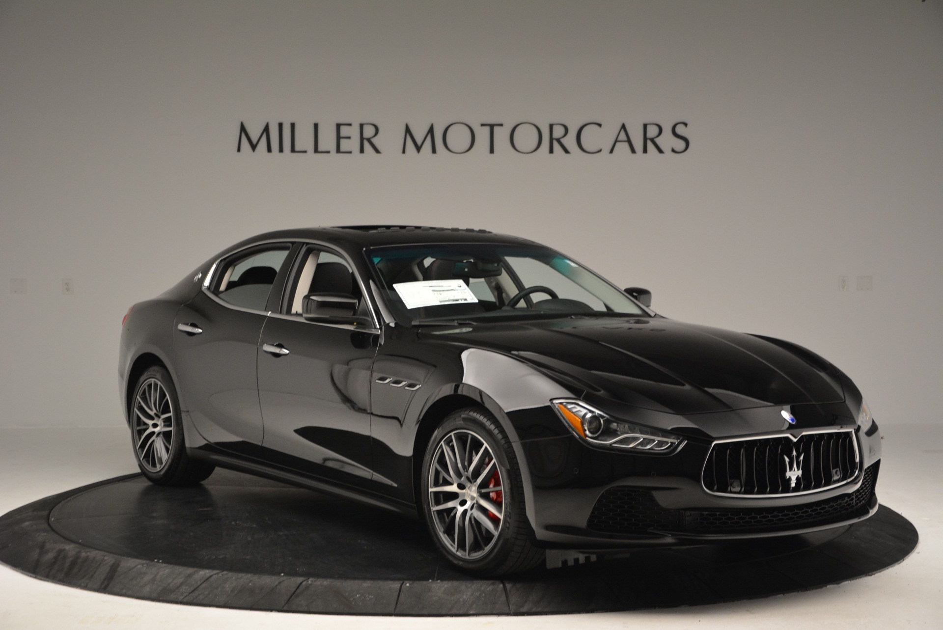 New-2017-Maserati-Ghibli-S-Q4