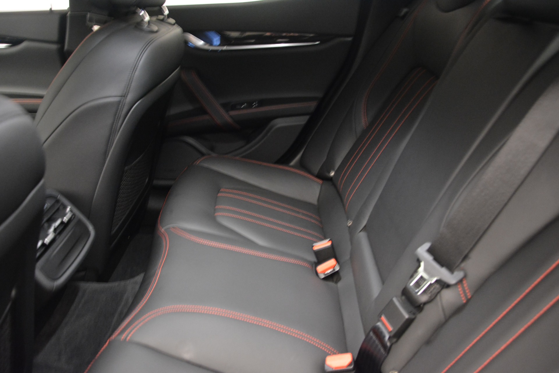 New-2017-Maserati-Ghibli-S-Q4