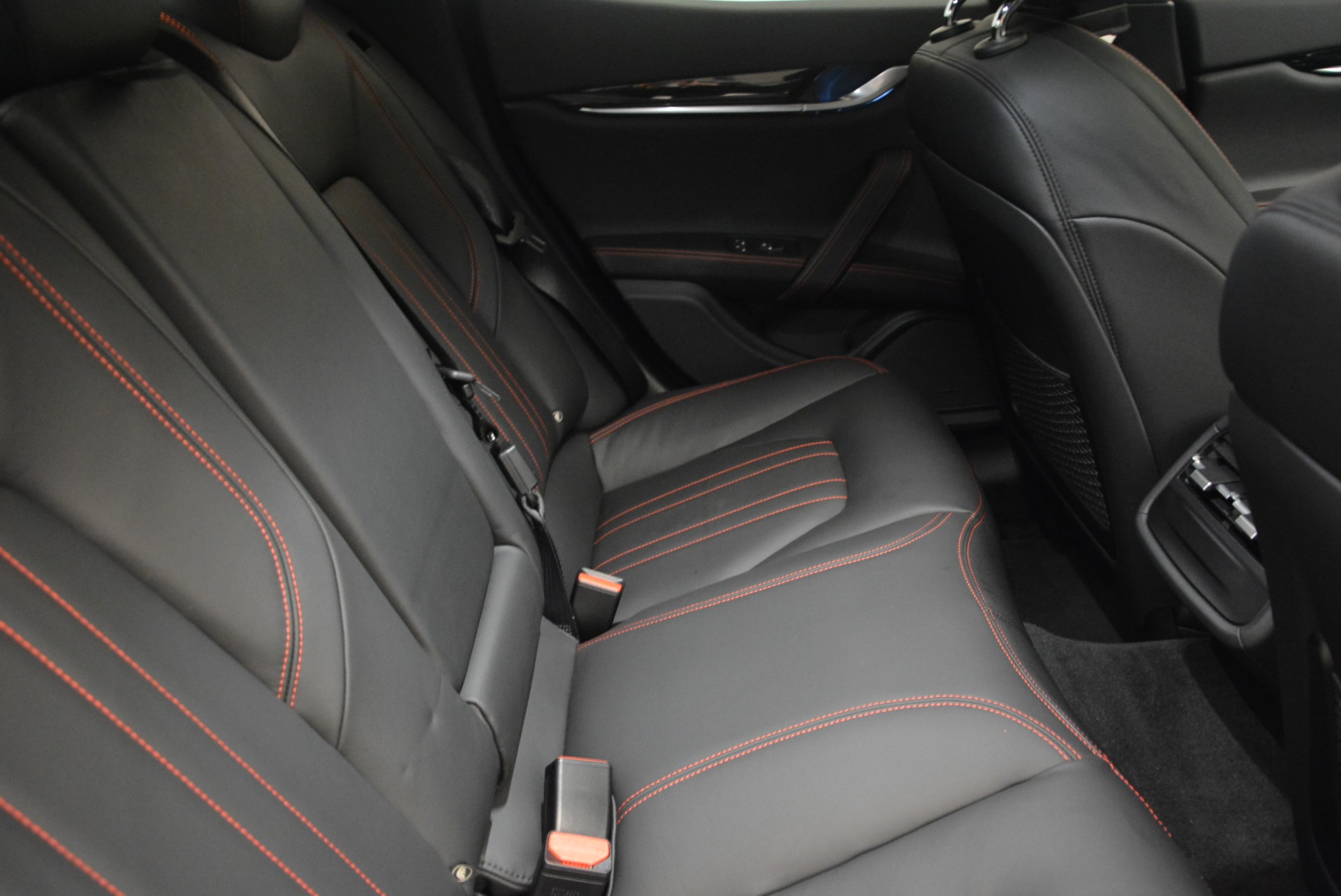 New-2017-Maserati-Ghibli-S-Q4