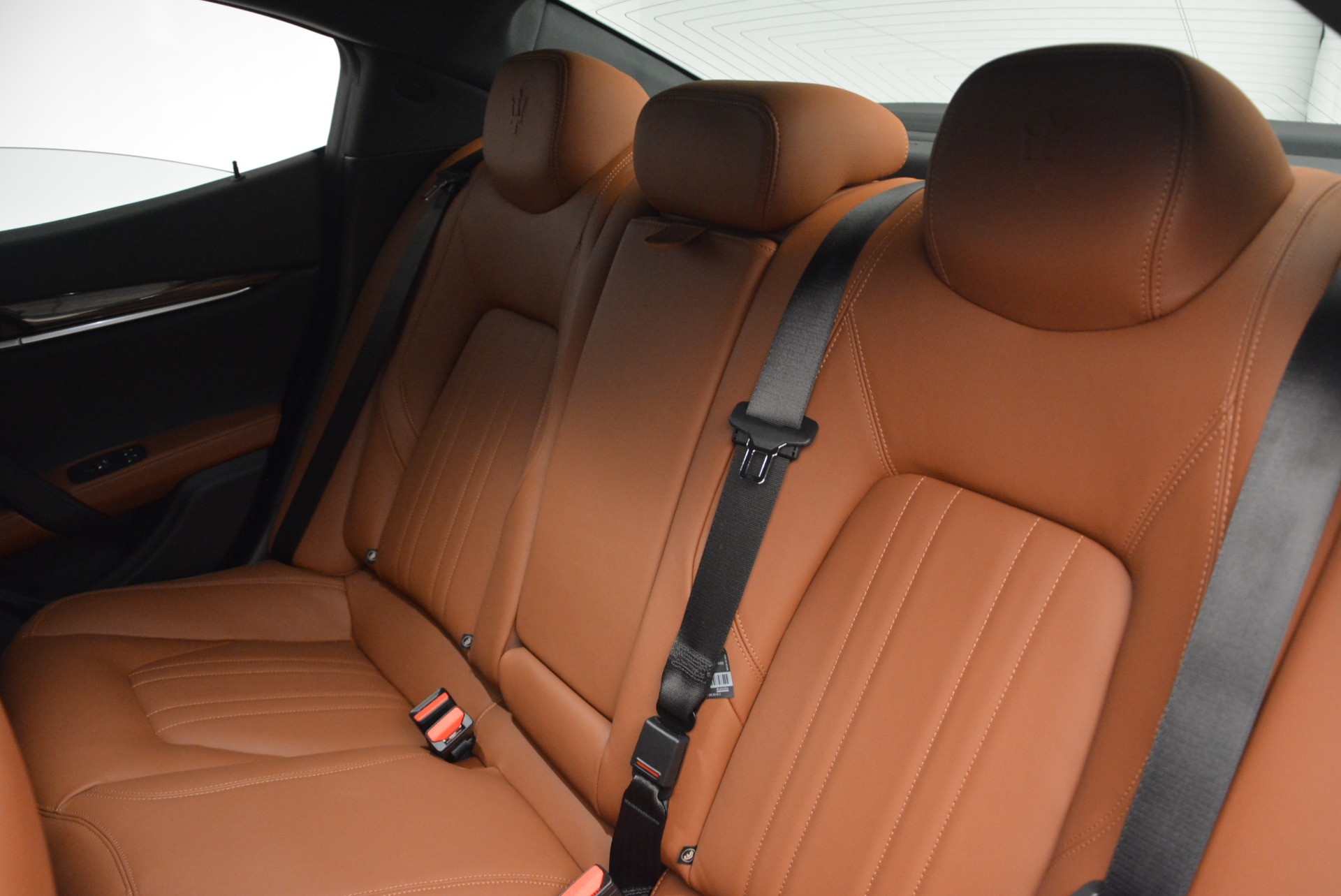 New-2017-Maserati-Ghibli-S-Q4